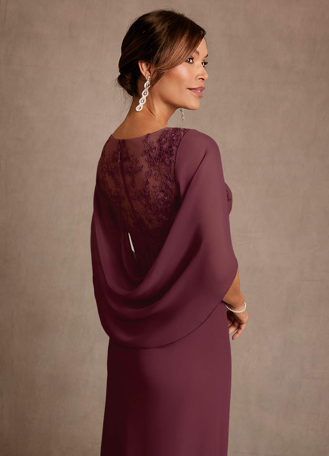 Azazie Forums Mère de la mariée Robes Robe Trapèze en Dentelle Cabernet image4