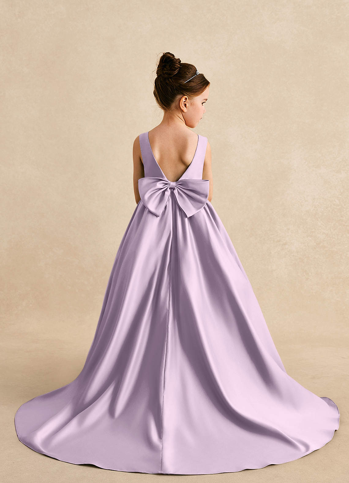 Azazie Mimia Robe Demoiselle D'honneur Fillette Robe Trapèze en Mat Satiné Arc Frostiges Flieder image1