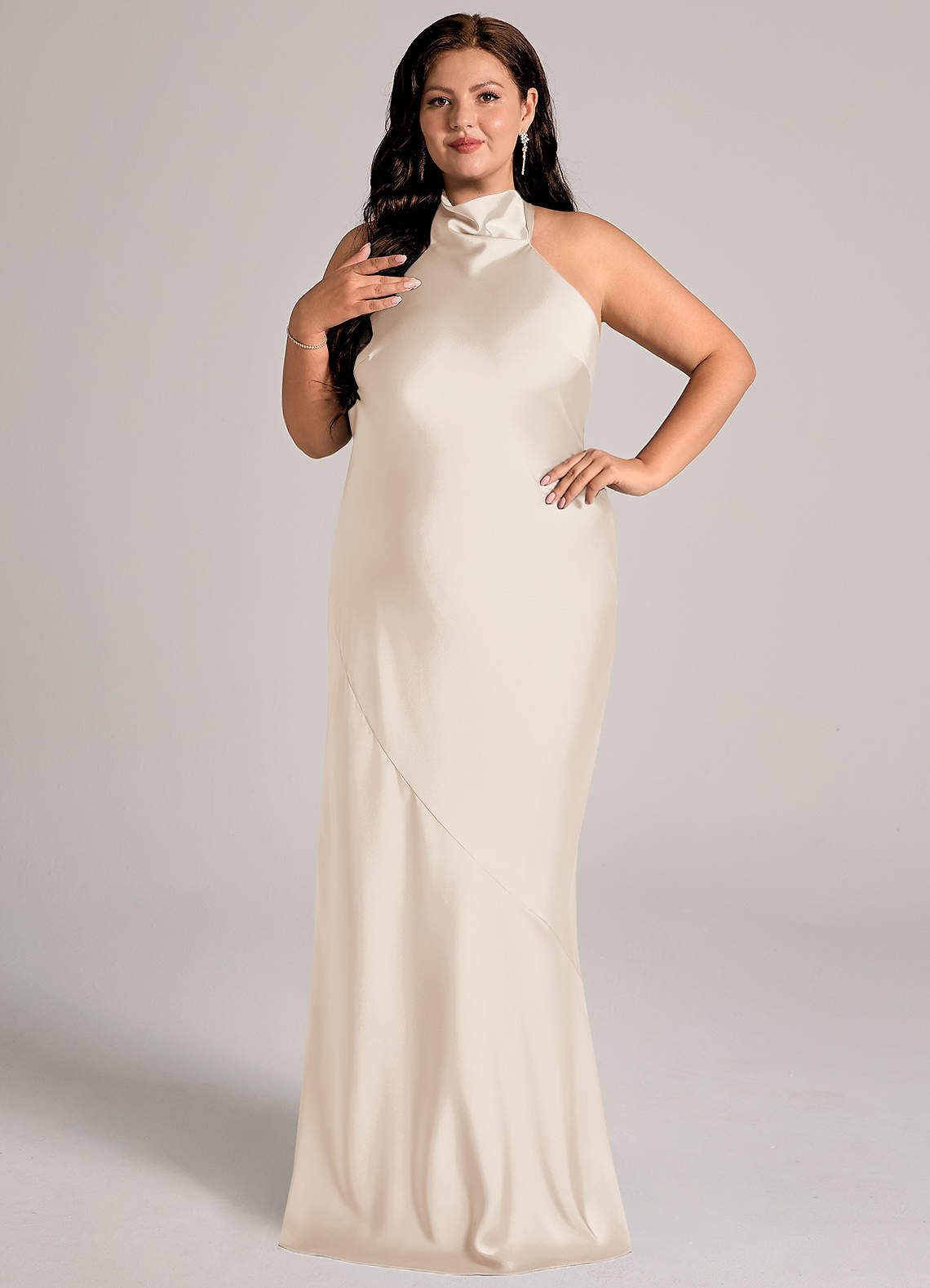 Azazie Velli Abiti da Damigella Abito Sirena in Raso Elasticizzato Collo Alto Alabastro Bianco image9