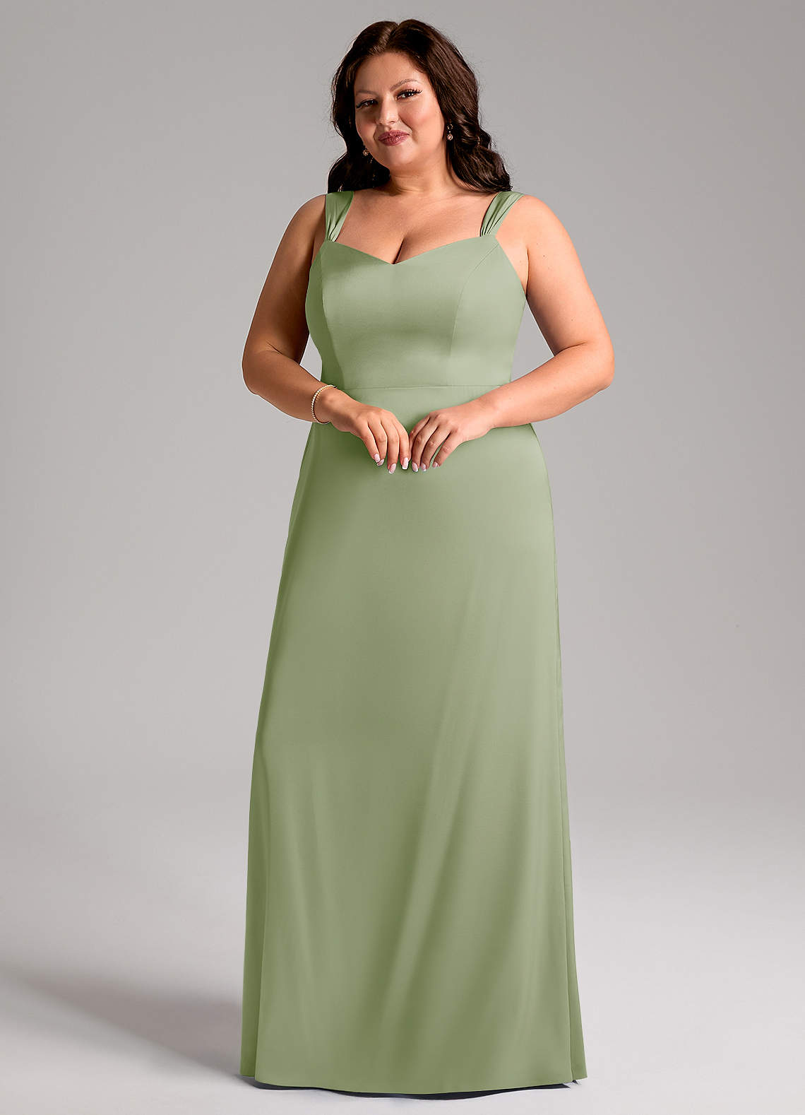 Azazie Denice Robes de demoiselle d'honneur Robe Fourreau en Satin extensible Plissée Vert Sauge image5