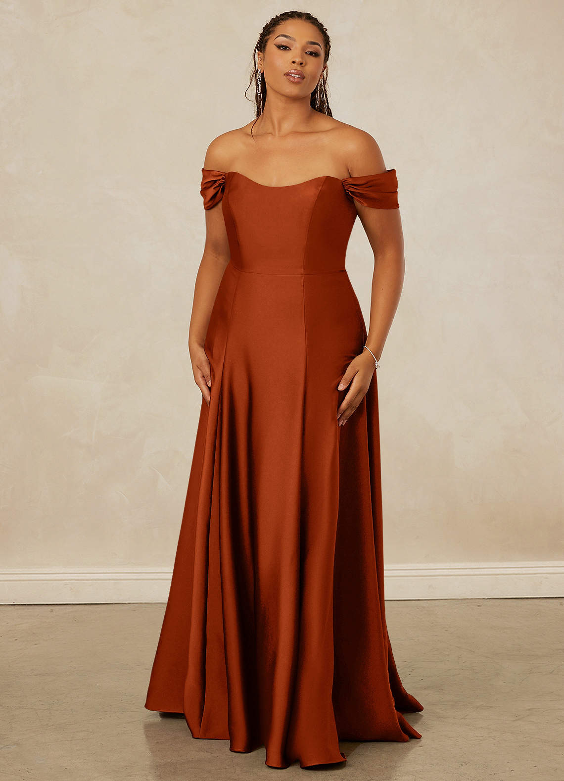 Christian Siriano Bridal for Azazie 1002 Robes de demoiselle d'honneur Robe Trapèze Convertible en Satin extensible Épaule décolletée Paprika image1