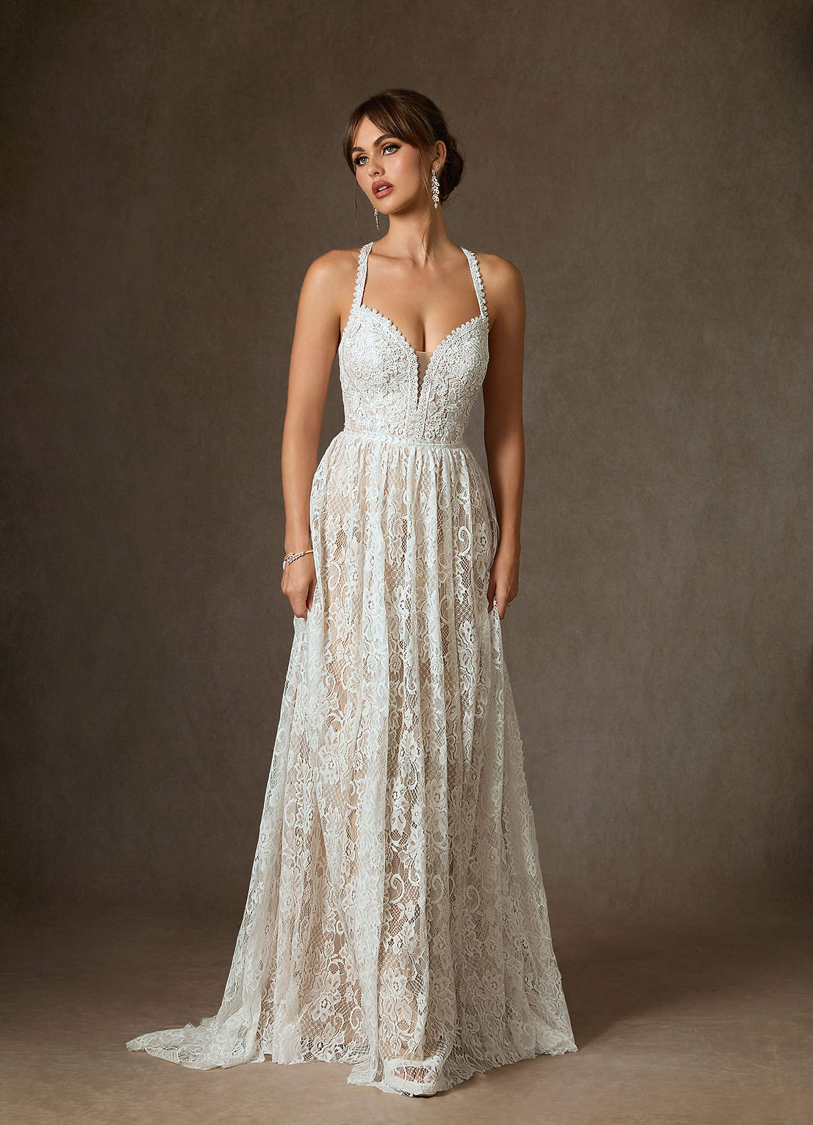 Azazie August Vestidos de novia Vestido de Blanco Diamante Nude de Encaje de Corte en A image3