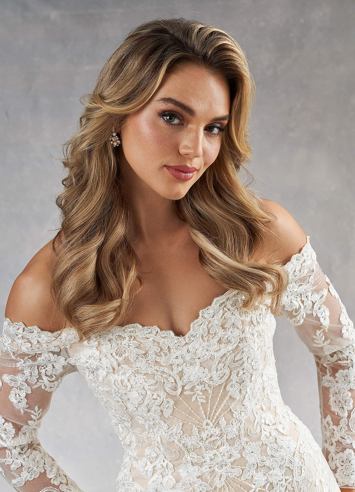 Azazie Empiria At-home Try On Dresses Diamond White Champagne Mermaid Sequins Tulle Dress image5