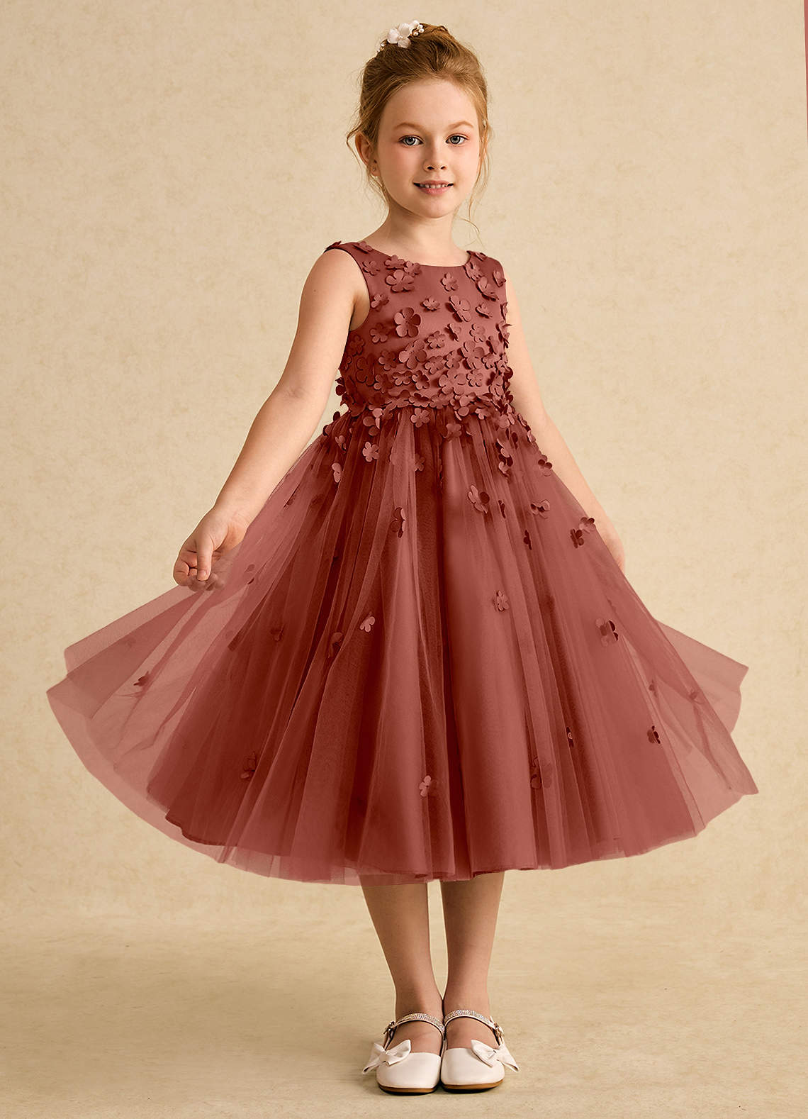 Azazie Lana Vestidos de florista Vestido Castanho Aloirado de Cetim fosco de Linha A com Sem mangas image4