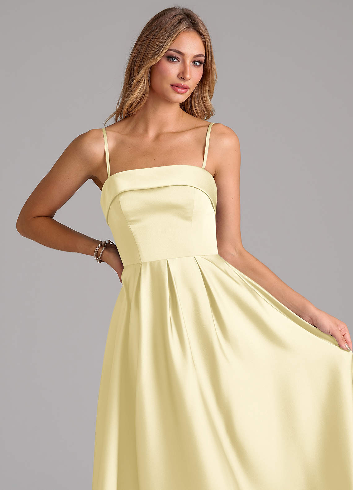 Azazie Lucienne Brudtärnklänningar Klä av A-Linje i Stretch Satin Plisserad Citronsorbet image1