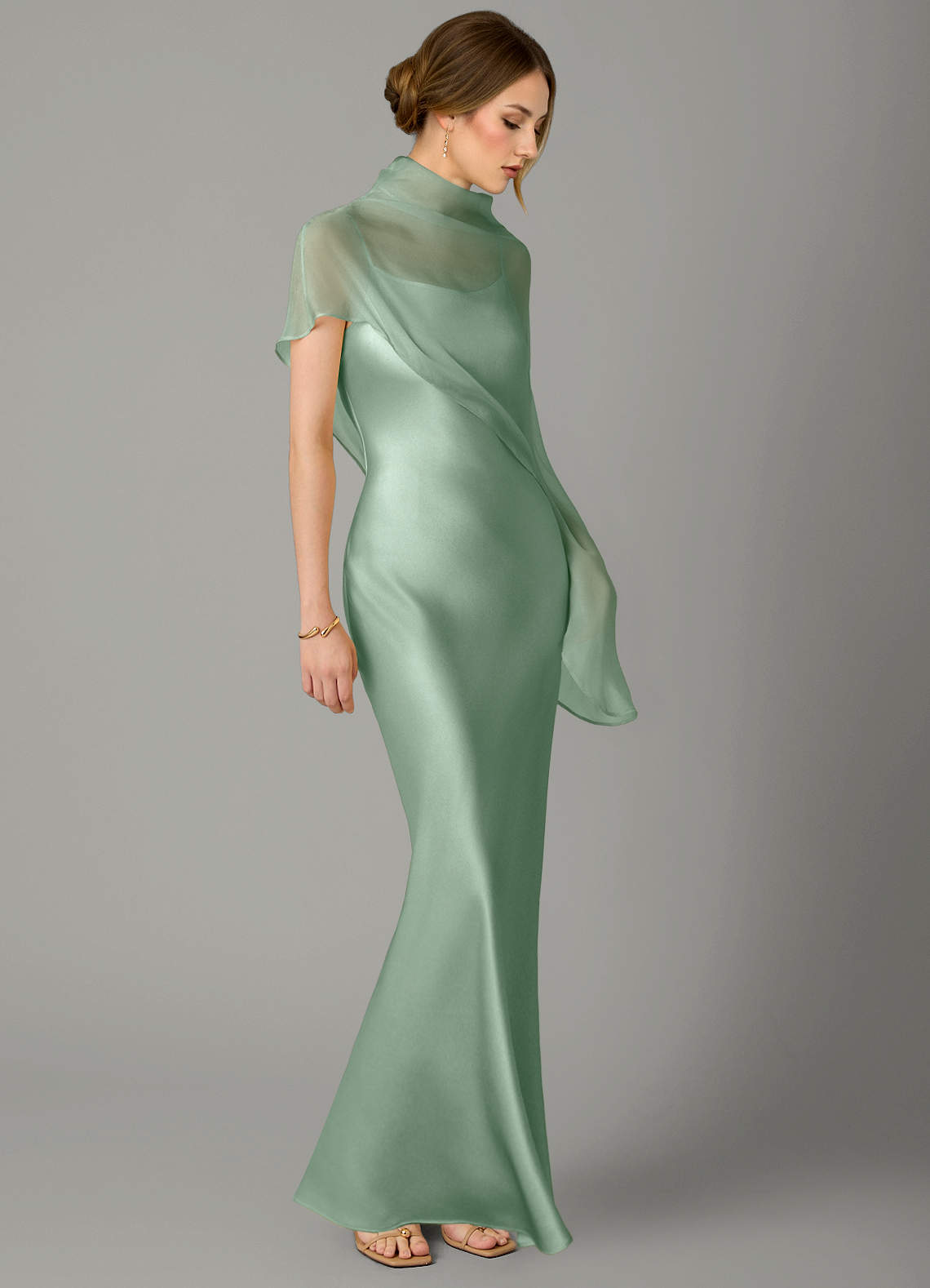 Azazie Jaleesa Essayer des robes à la maison Robe Trapèze en Satin extensible Col Haut Agave image2