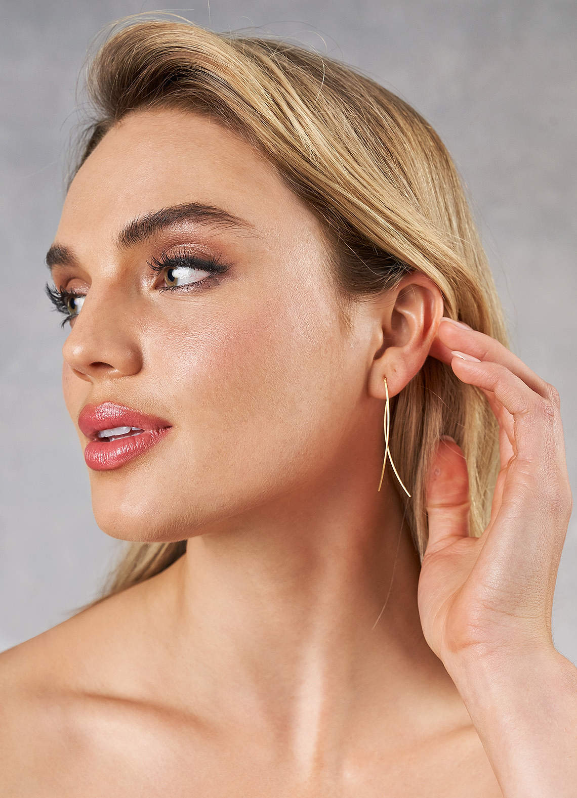 front Minimalistic Metal Earrings