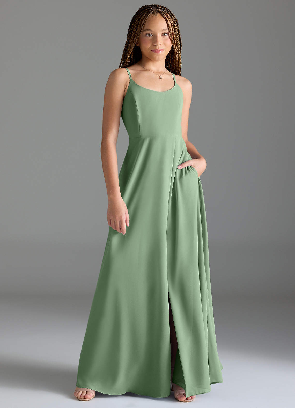 Azazie Moira Junior Abito A-Line in Chiffon Con Tasche Matcha image1