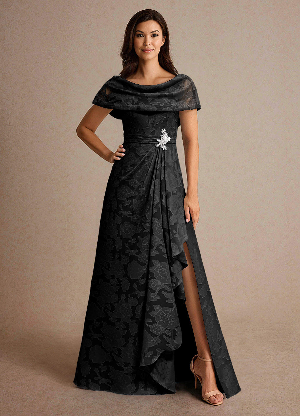 Azazie Branford vestidos de madre de la novia Vestido de Negro de Devorado Floral de Corte En A con Plisado image1