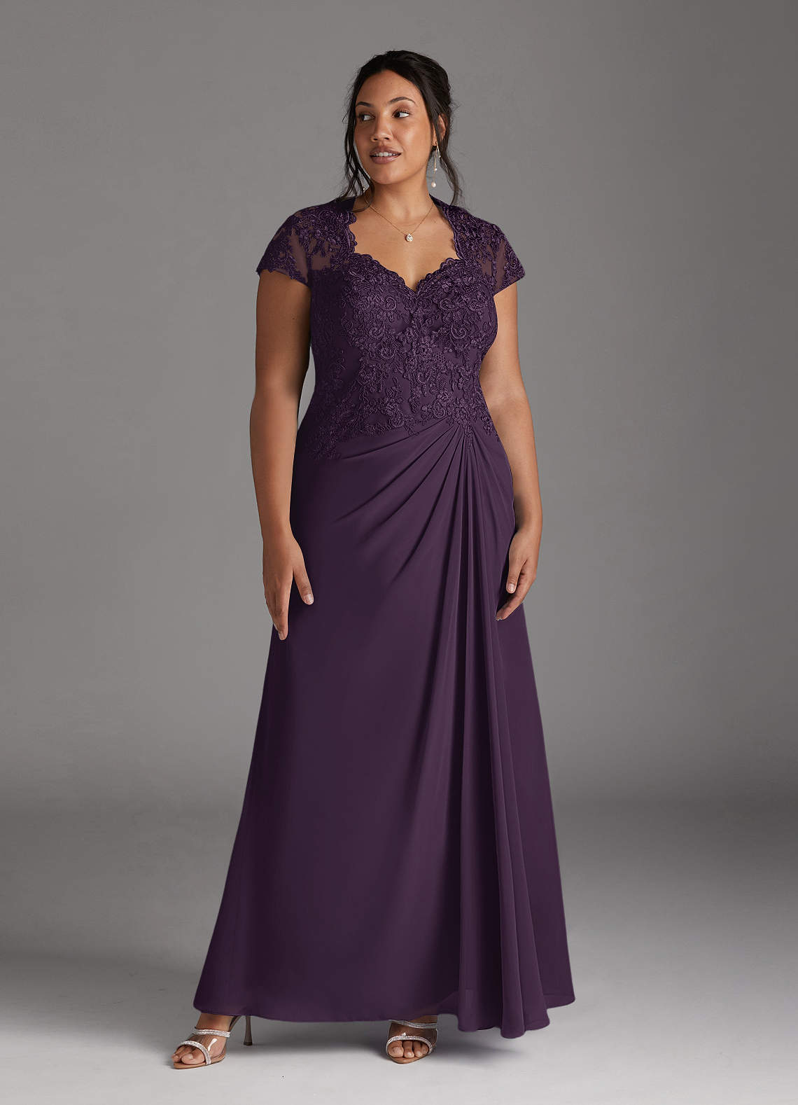 Azazie Junie Mère de la mariée Robes Robe Trapèze en Mousseline de soie Dentelle Prune image1