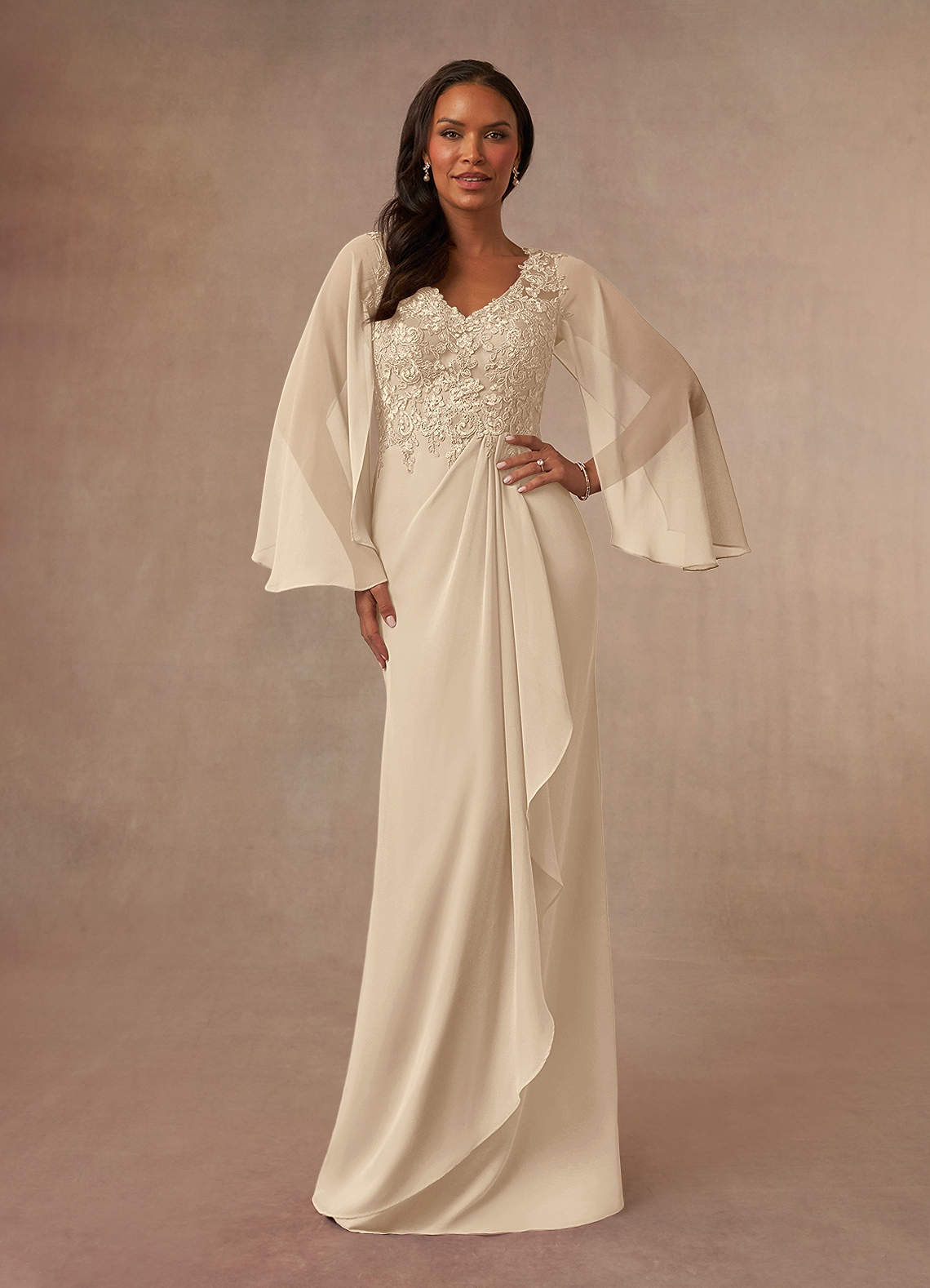 Azazie Perry Kleider für die Brautmutter Meerjungfrau-Linie V-Hals Spitze Chiffon Kleid Champagner image1