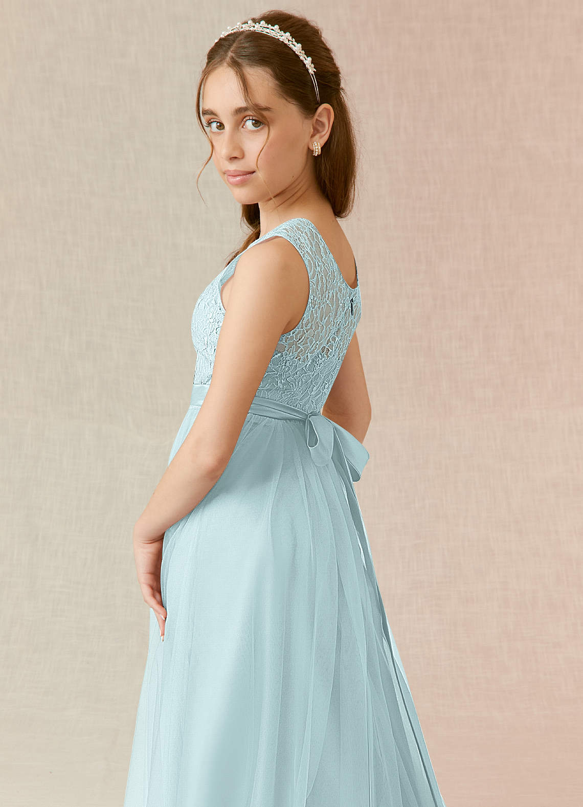 Azazie Georgette Junior Robe Trapèze en Tulle Dentelle Brume image5