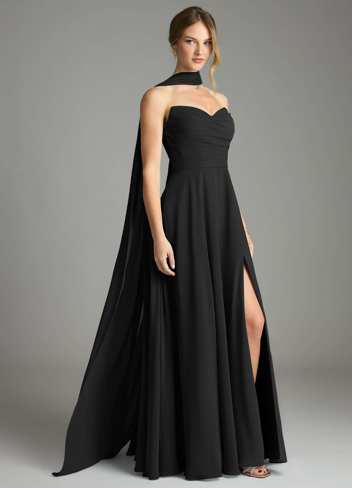 Azazie Ayla Abiti da Damigella Abito A-Line in Chiffon Scollo a Cuore Nero image1