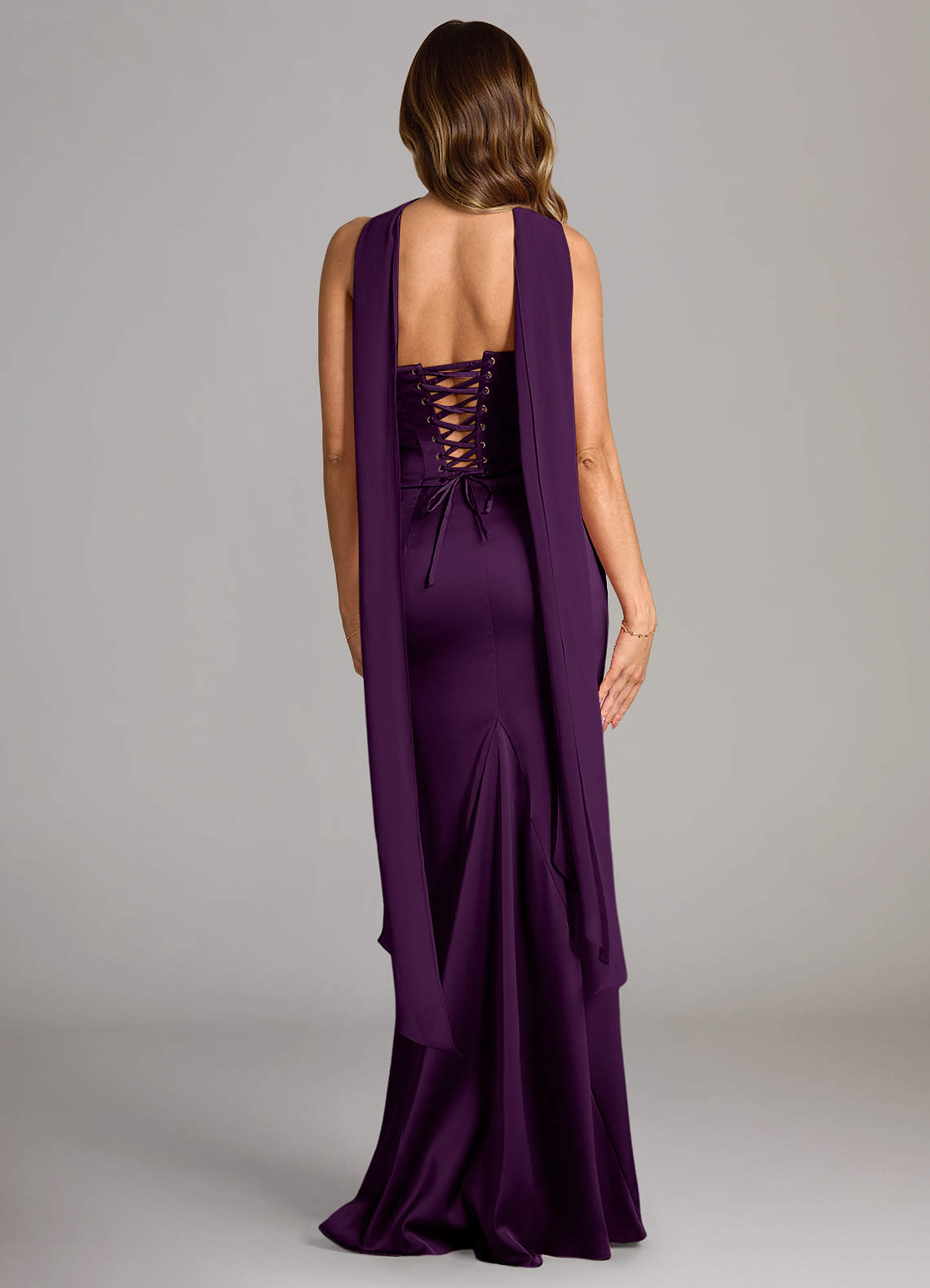 Azazie Sorrel Vestidos de damas de honor Vestido de Uva de Satén Elástico de Corte Sirena Convertible con Sin tirantes image1