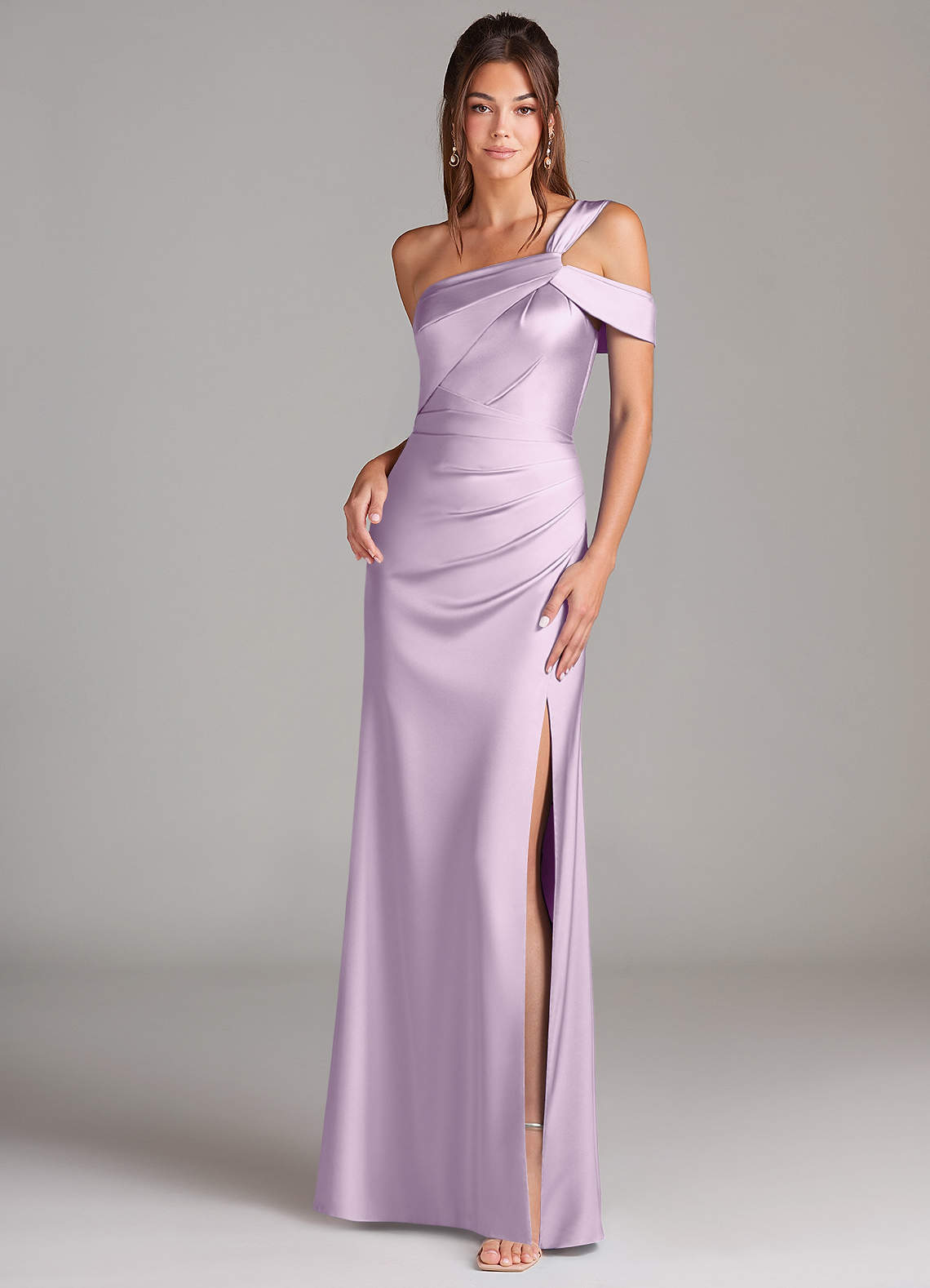 Azazie Wynter Brautjungfernkleider Etui Schulterfrei Stretch-Satin Kleid Frostiges Flieder image1