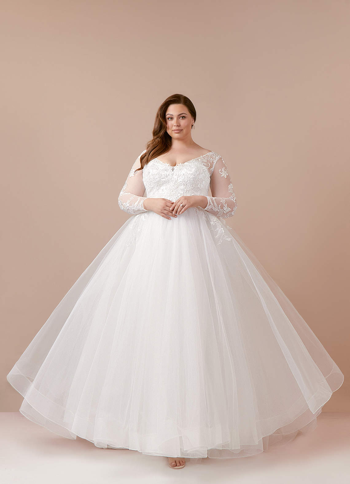 Azazie Freya Vestidos de novia Vestido de Diamante Blanco de Tul de Corte en A con Lentejuela image11