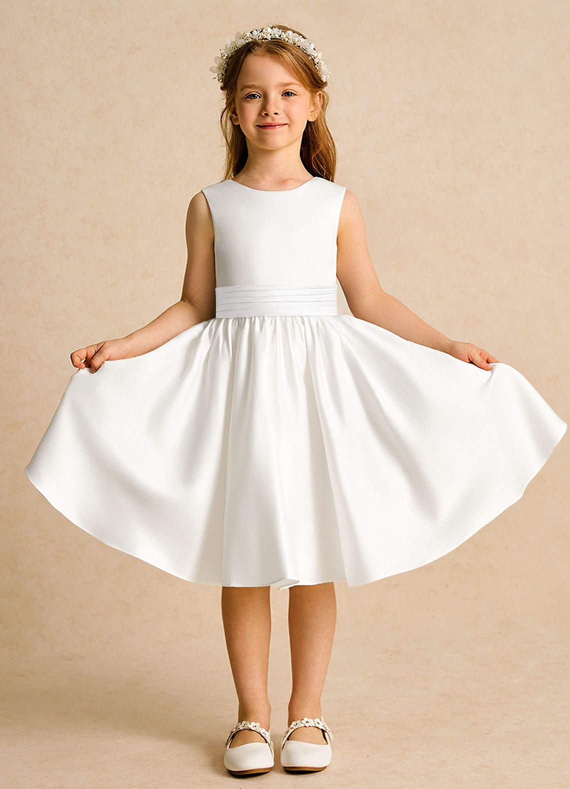 Azazie Sosie Robe Demoiselle D'honneur Fillette Robe Trapèze en Mat Satiné Plissée Ivoire Blanc image1