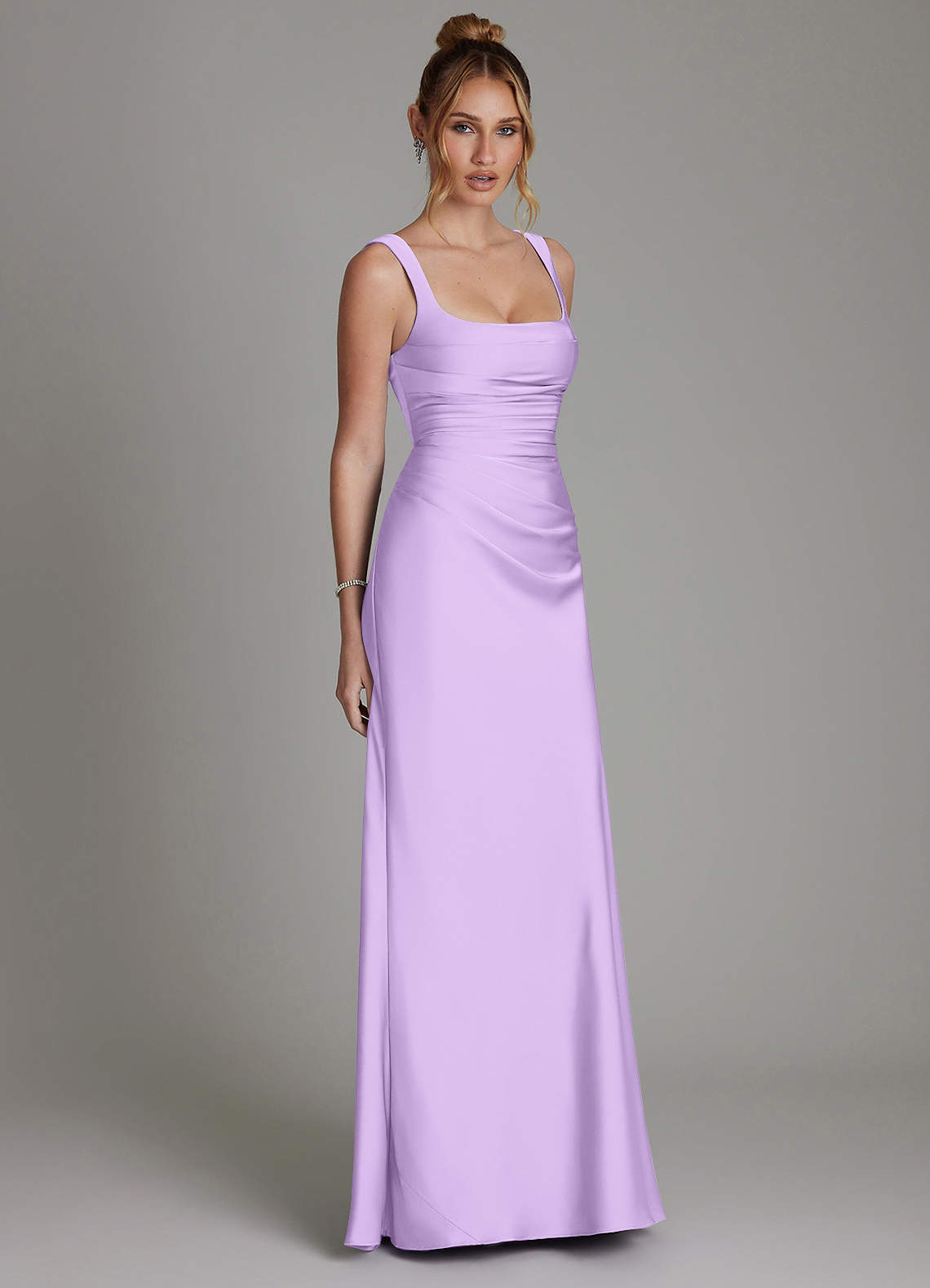 Azazie Agustina Robes de demoiselle d'honneur Robe Sirène en Satin extensible Corset Lilas image3
