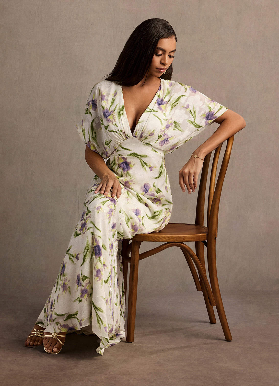 Mara Tulip Multi Print V Neck Maxi Dress | Azazie Mara Tulip Multi Print V Neck Maxi Dress | Azazie