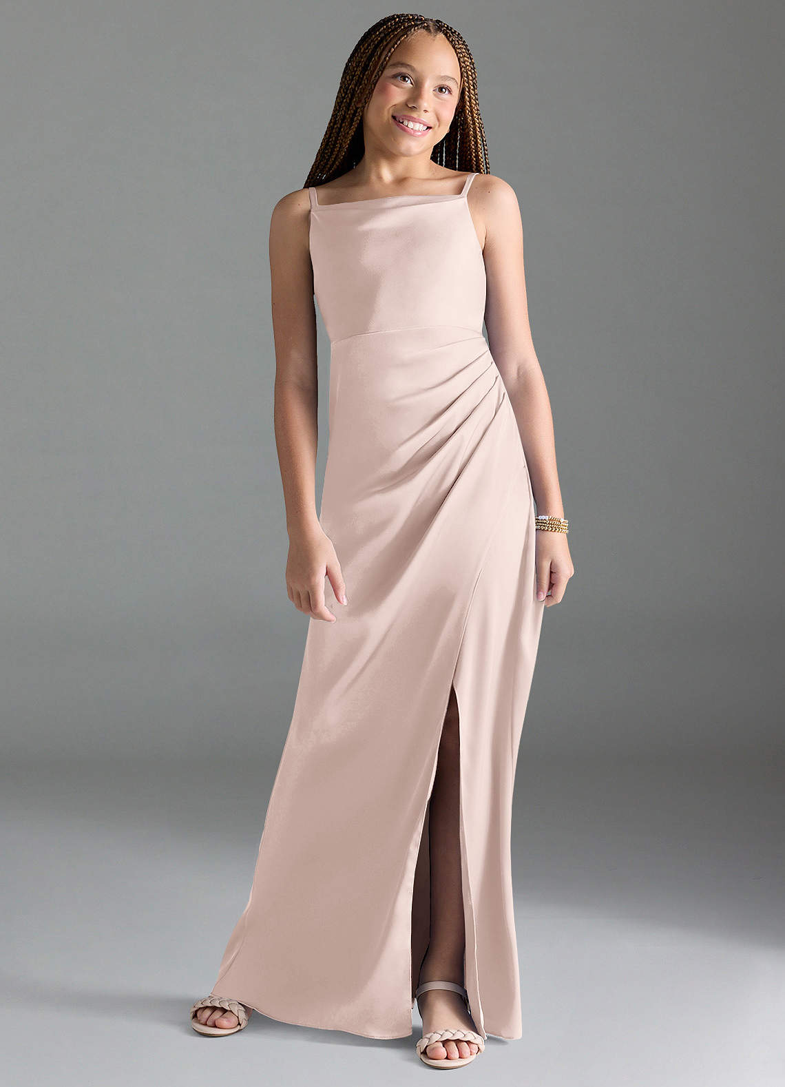 Azazie Leonis Junior Vestido Rosa Corado de Cetim elástico de Linha A com Plissado image1