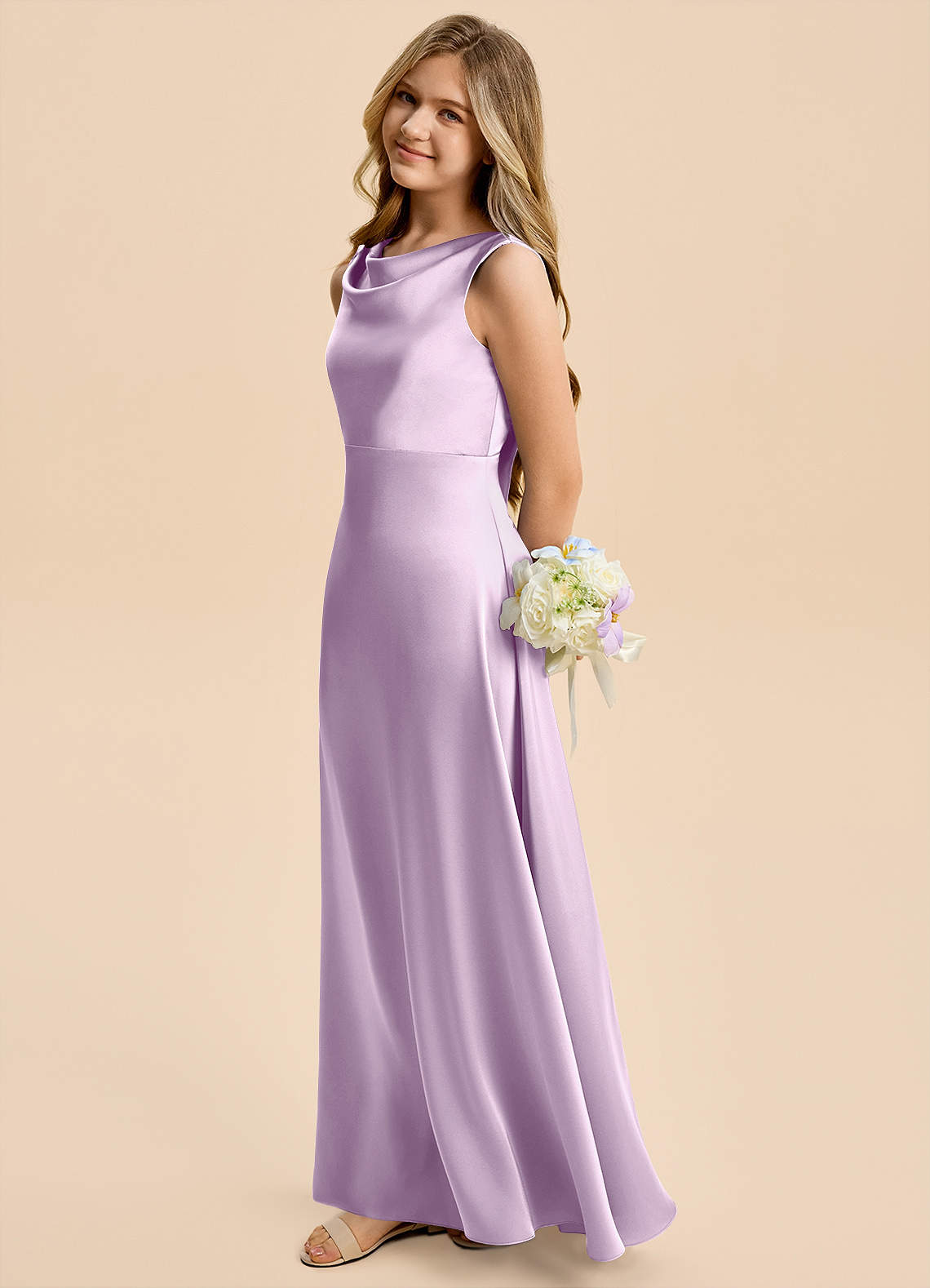Azazie Kiki Junior Robe Trapèze en Satin extensible Arc Frostiges Flieder image1