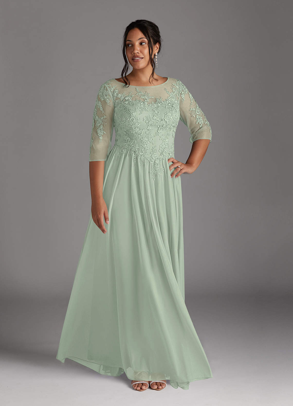 Azazie Harriet Kleider für die Brautmutter A-Linie Schaufel Spitze Gittergewebe Kleid Staubiger Salbeigrün image1