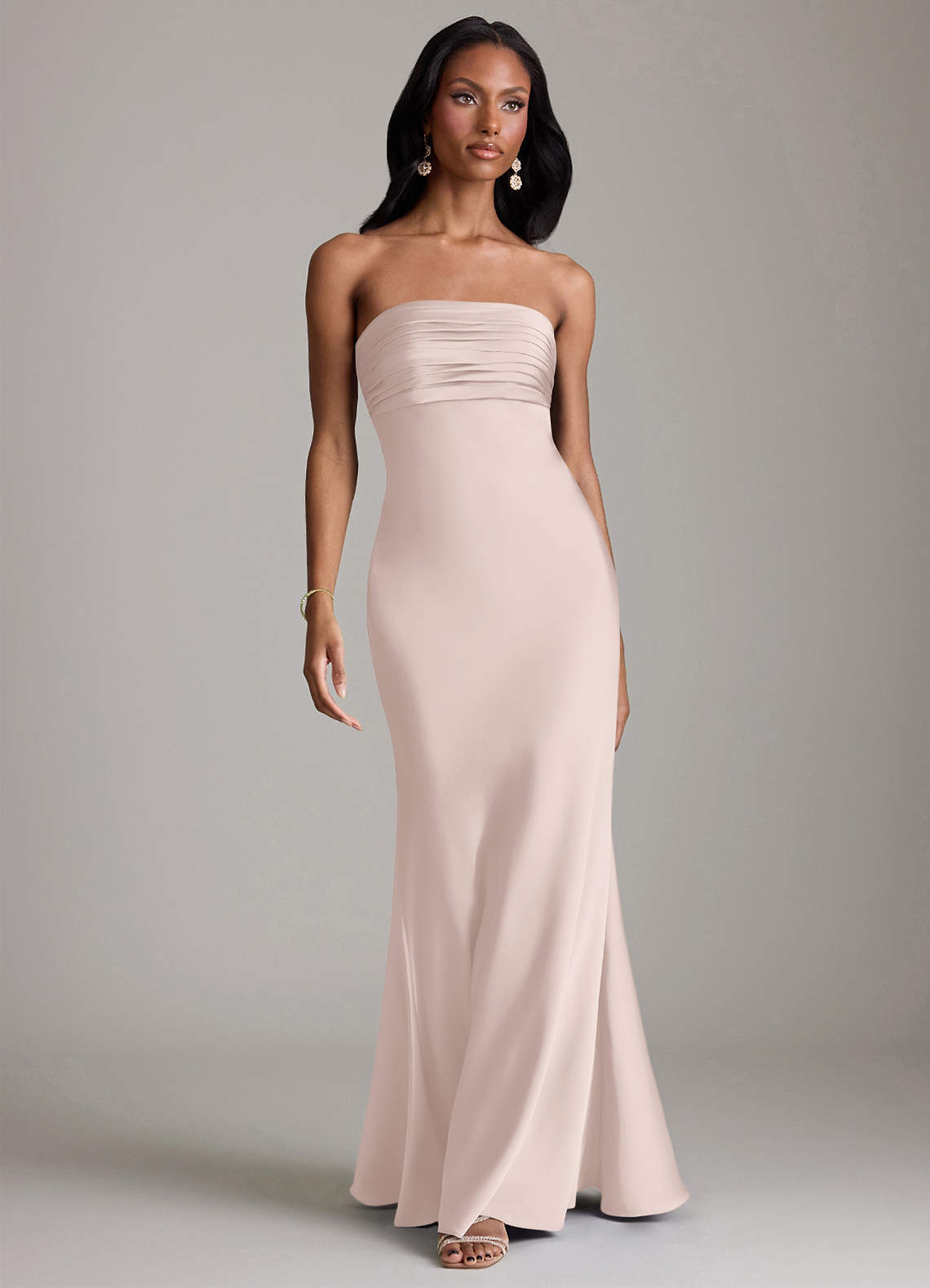 Azazie Saylor Brudtärnklänningar Klä av Sjöjungfru i Stretch Satin Axelbandslös Rodnande Rosa image1