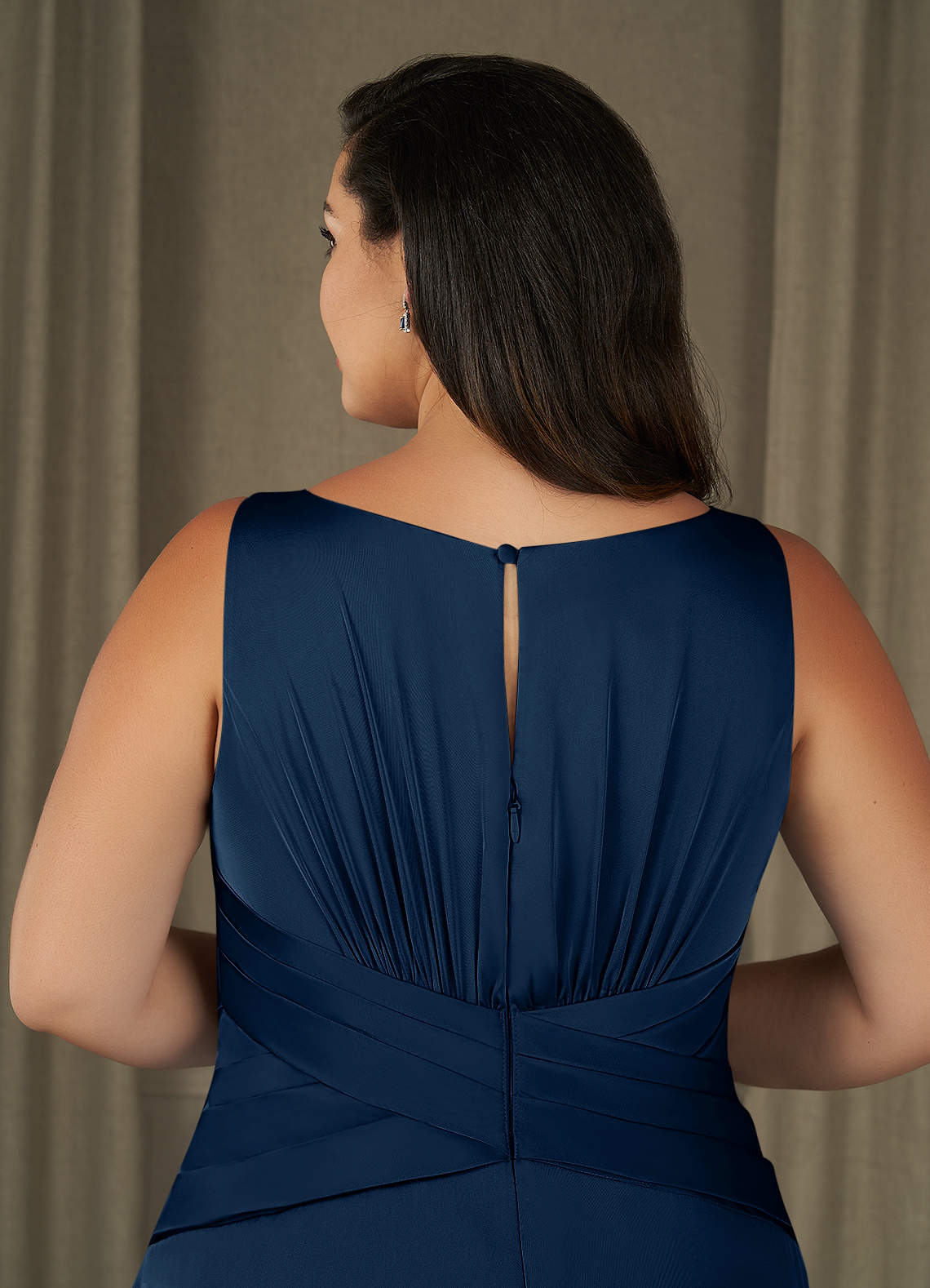 Azazie Viola Abiti per la Madre della Sposa Abito A-Line in Raso Elasticizzato Plissettato Marino Scuro image9