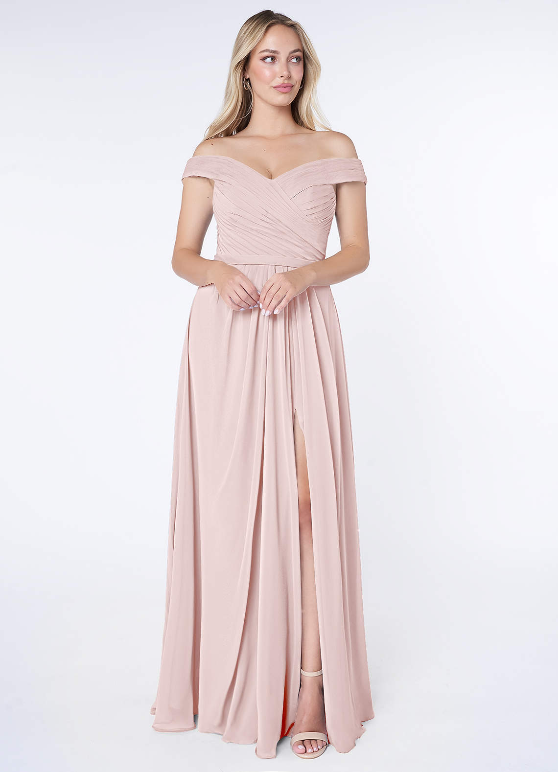 Azazie Audrianna Robes de demoiselle d'honneur Robe Trapèze Convertible en Mousseline de soie Schulterfrei gerafft Rose Pâle image1
