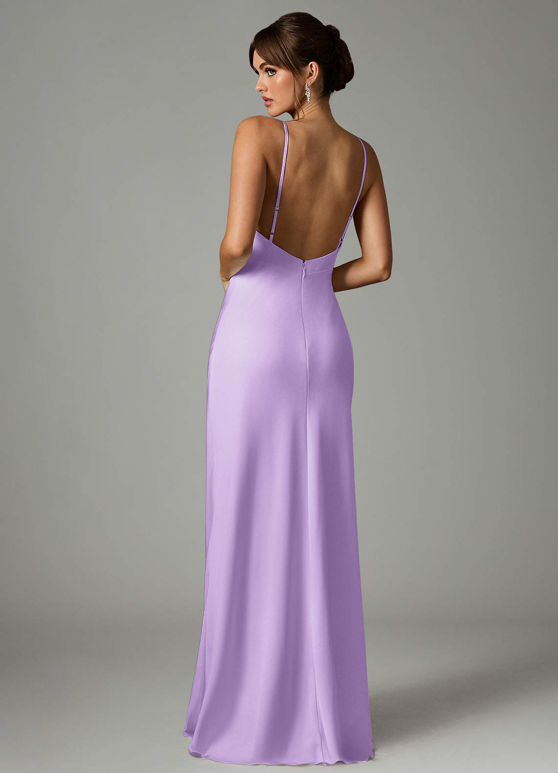 Azazie Stefania Robes de demoiselle d'honneur Robe Trapèze en Satin extensible Lilas image1