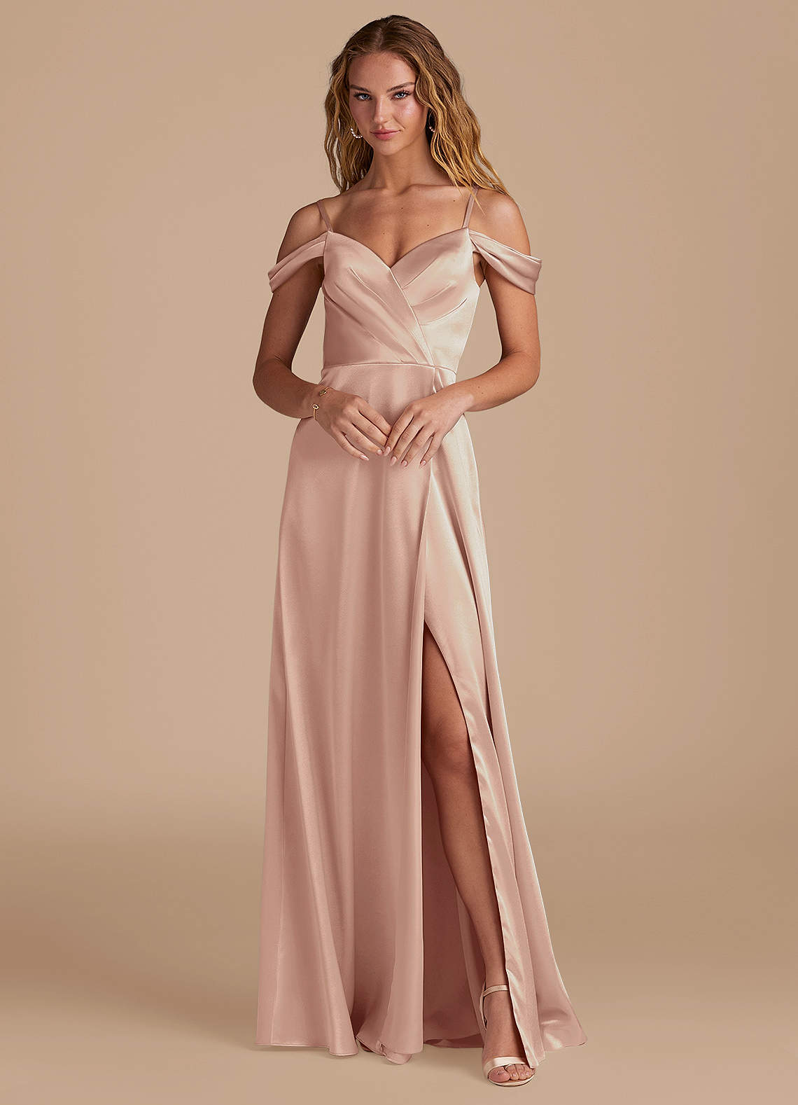Azazie Ocean Essayer des robes à la maison Robe Trapèze en Satiné métallisé Épaule décolletée Auburn image1