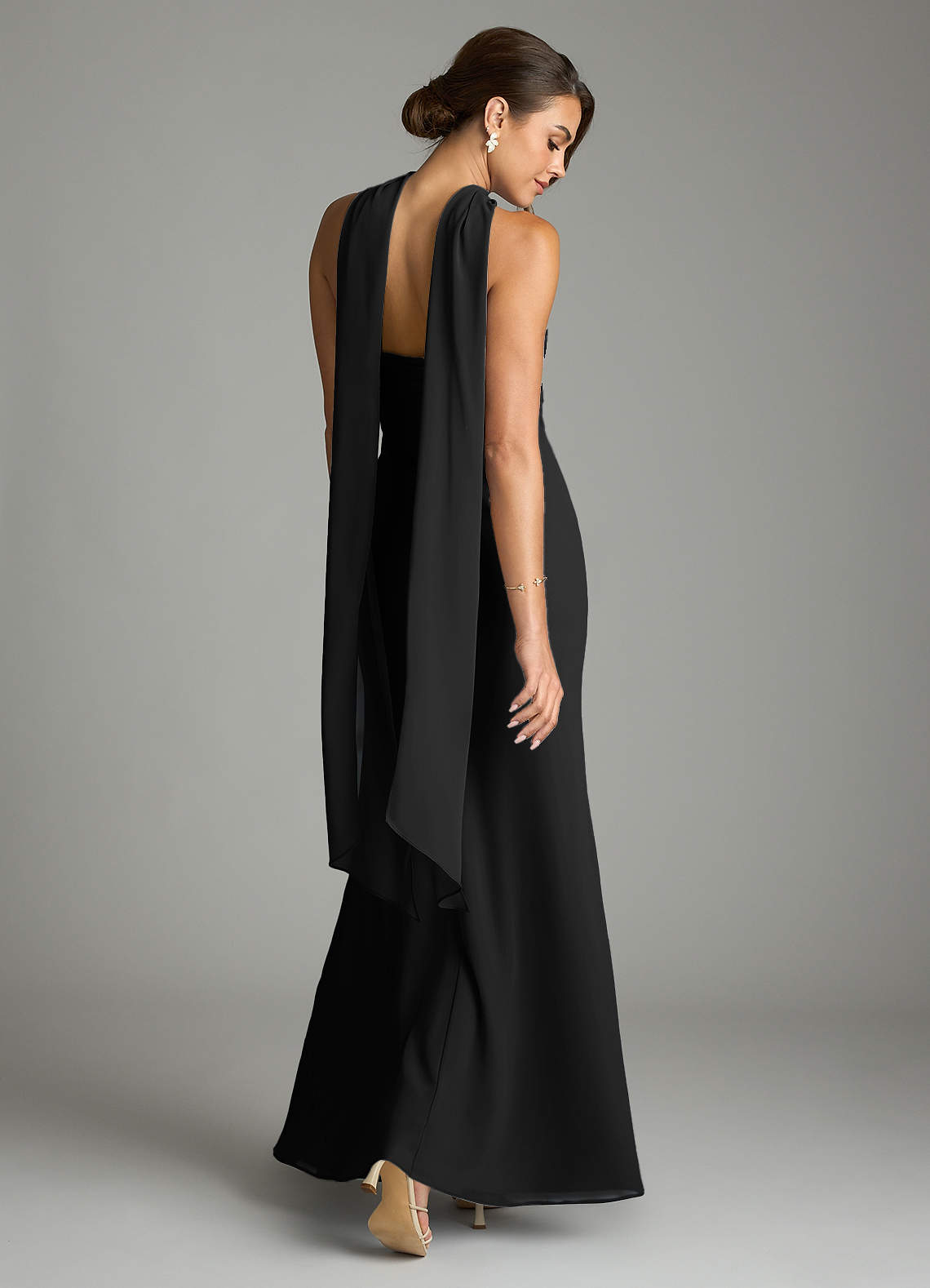 Azazie Saylor Klänningar att prova hemma Klä av Sjöjungfru i Chiffong Axelbandslös Svart image8