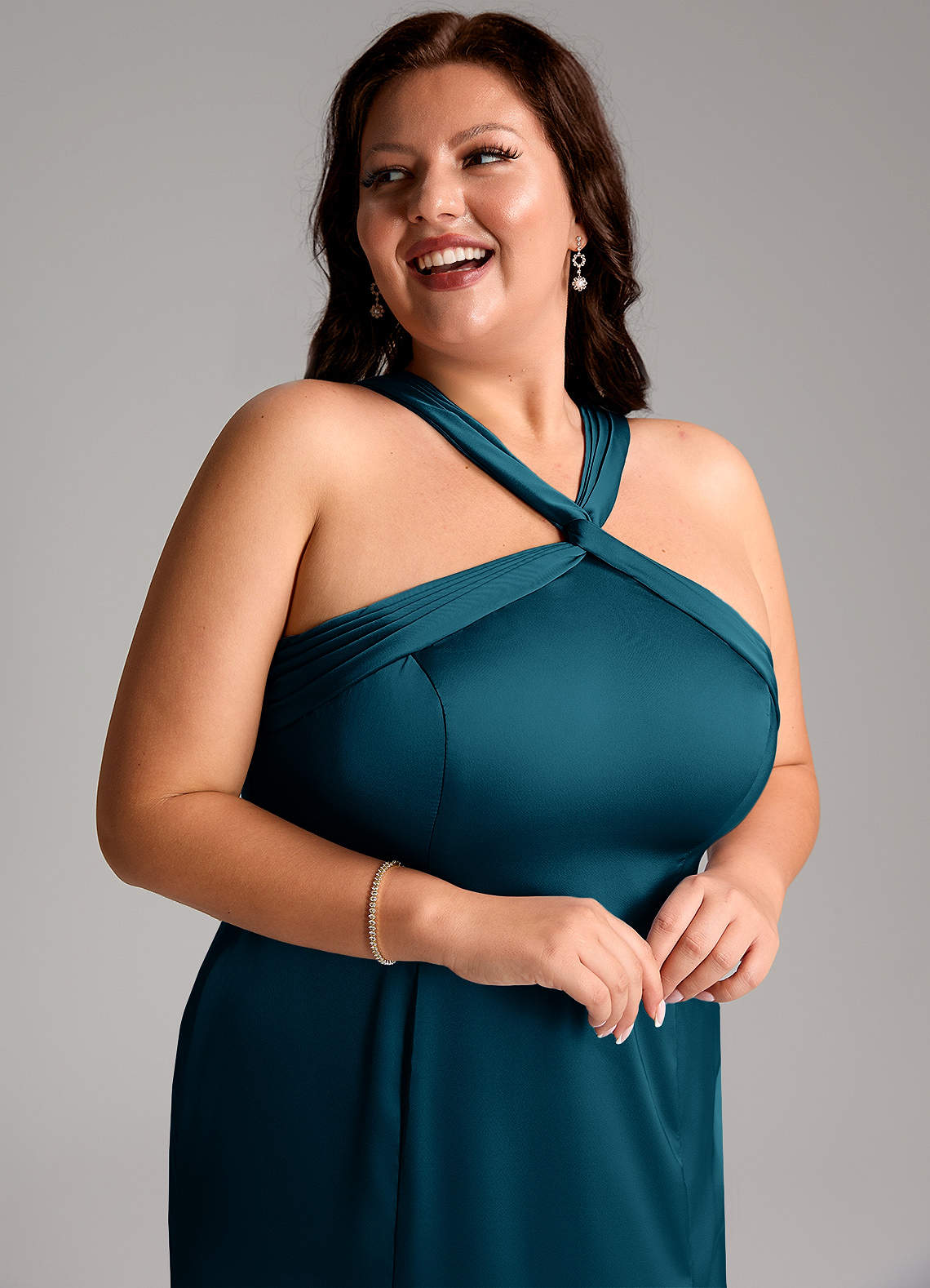 Azazie Rue Vestidos de damas de honor Vestido de Azul Tinta de Satén Elástico de Corte Sirena con Plisado image12