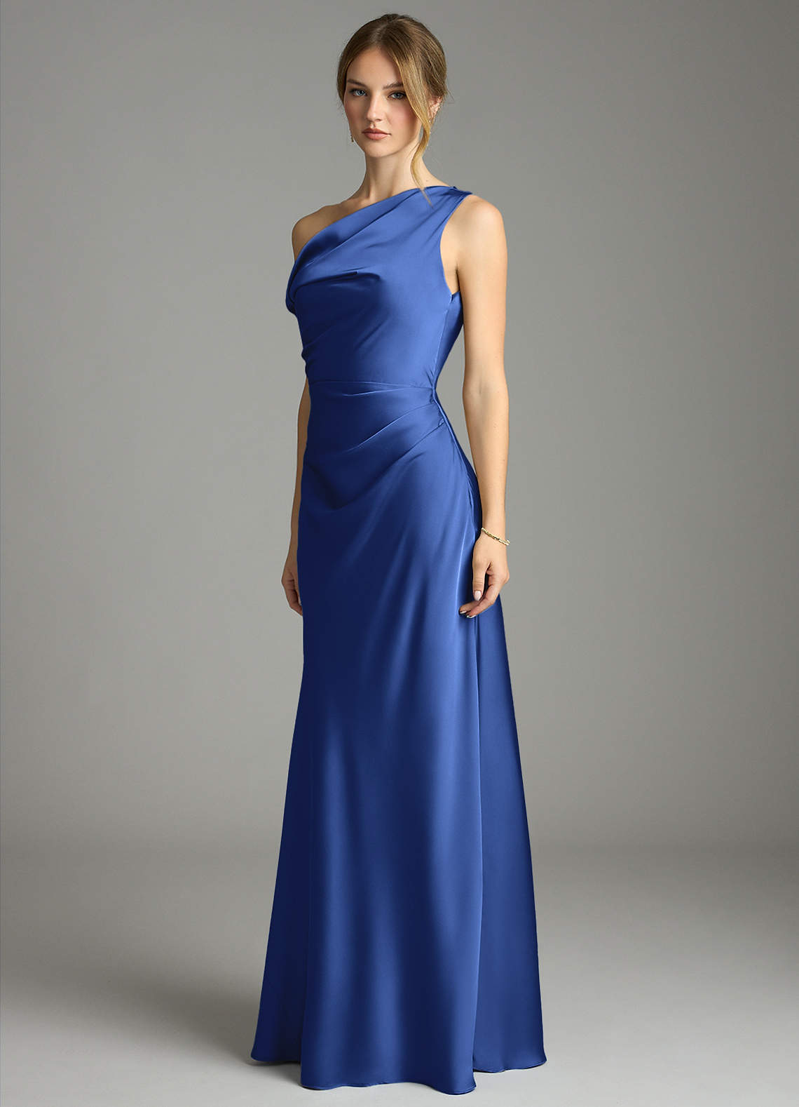 Azazie Emerson Vestidos de madrinha de casamento Vestido Royal Blue de Cetim elástico de sereia com Fora do ombro image1