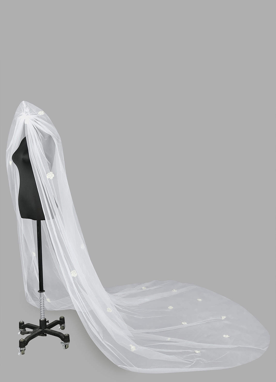 front 3D Flower Cathedral Veil