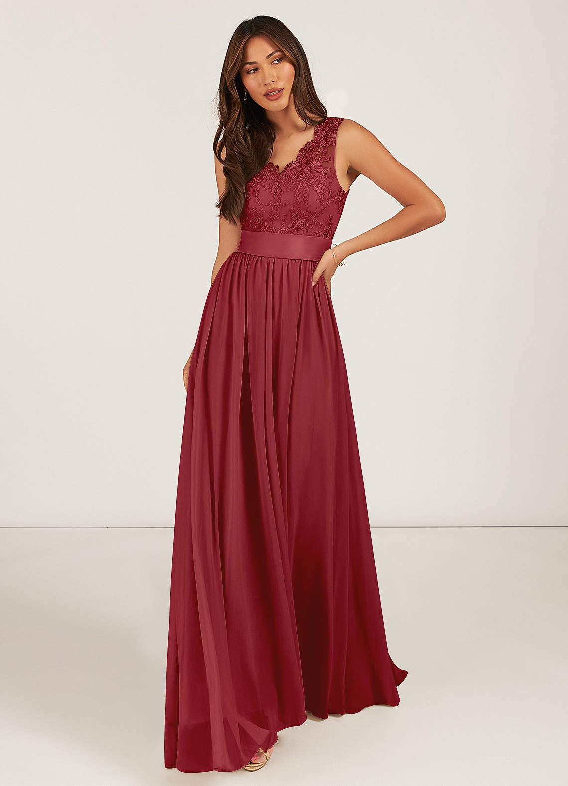 Azazie Gertrude Brautjungfernkleider A-Linie Spitze Chiffon Kleid Granatapfelrot image1