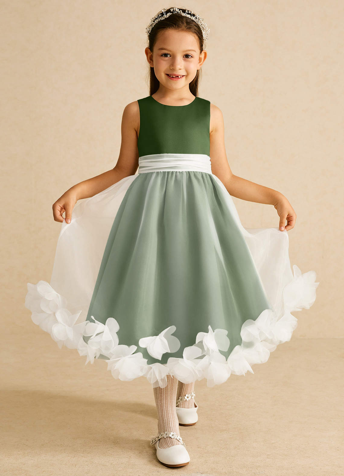 Azazie Stardust Flower Girl Klänningar Klänning A-Linje i Organza Ärmlös image1