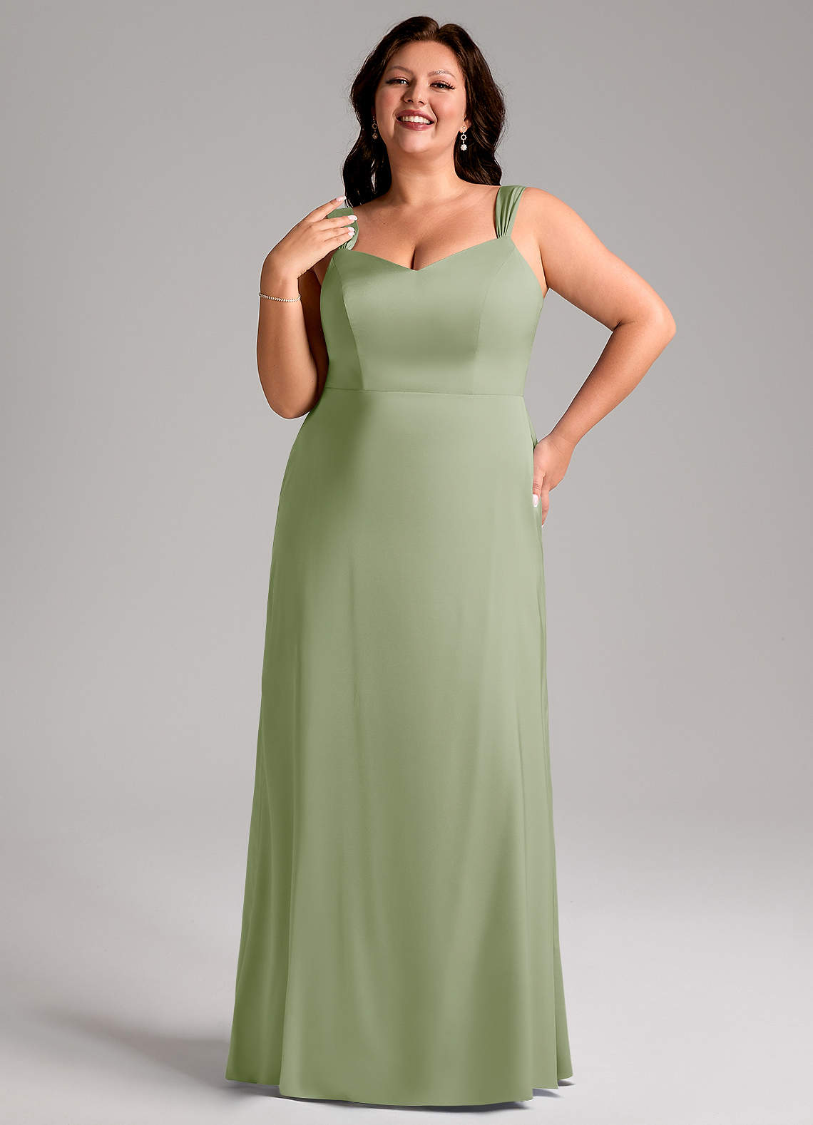 Azazie Denice Robes de demoiselle d'honneur Robe Fourreau en Satin extensible Plissée Vert Sauge image9