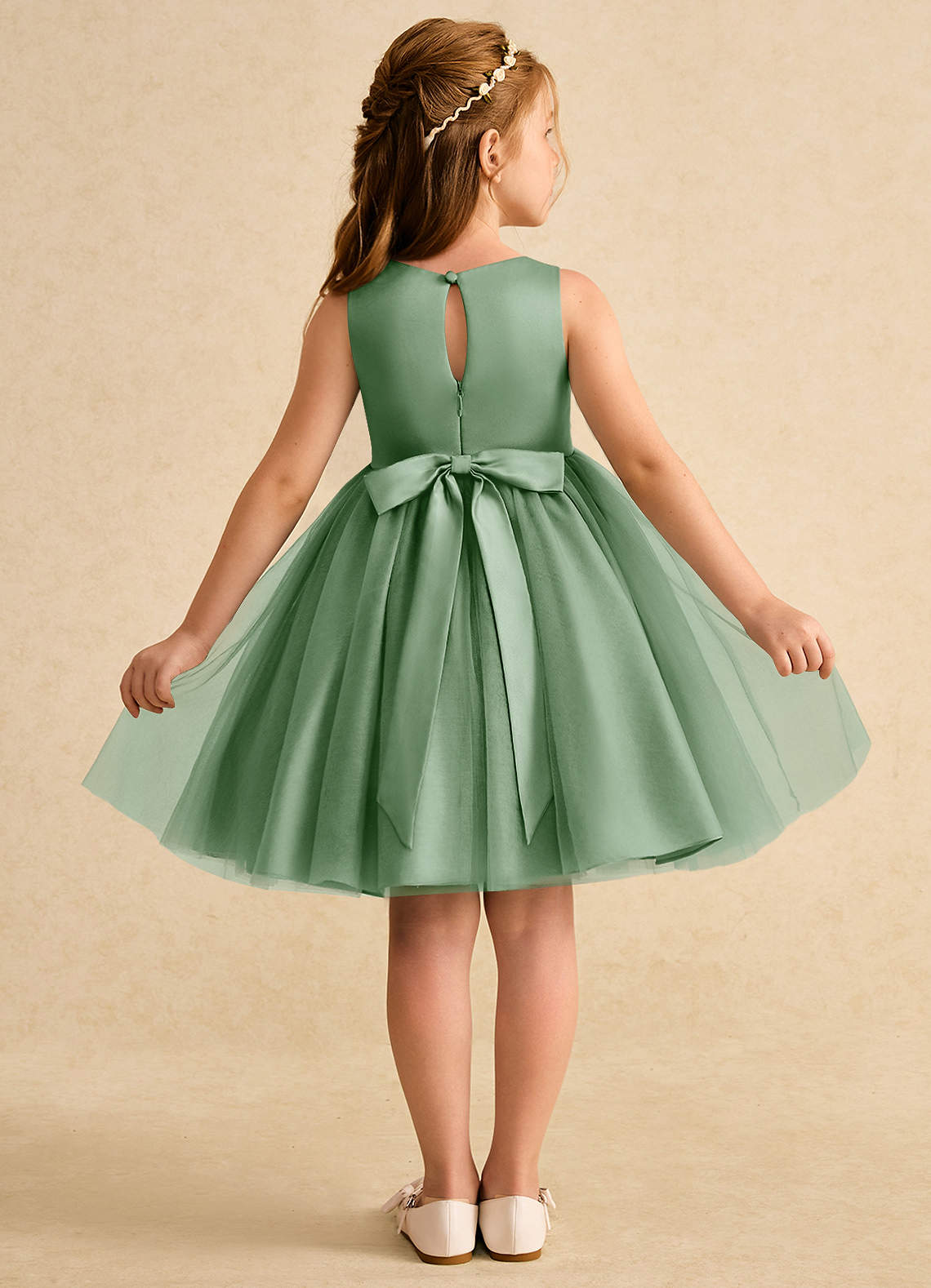 Azazie Prima Robe Demoiselle D'honneur Fillette Robe Trapèze en Tulle Arc Matcha image1