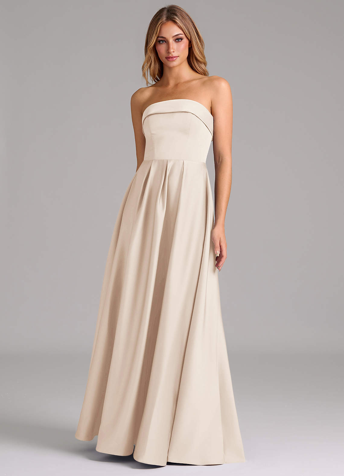Azazie Lucienne Vestidos de damas de honor Vestido de Alabastro Blanco de Satén Elástico de Corte en A Convertible con Sin tirantes image1