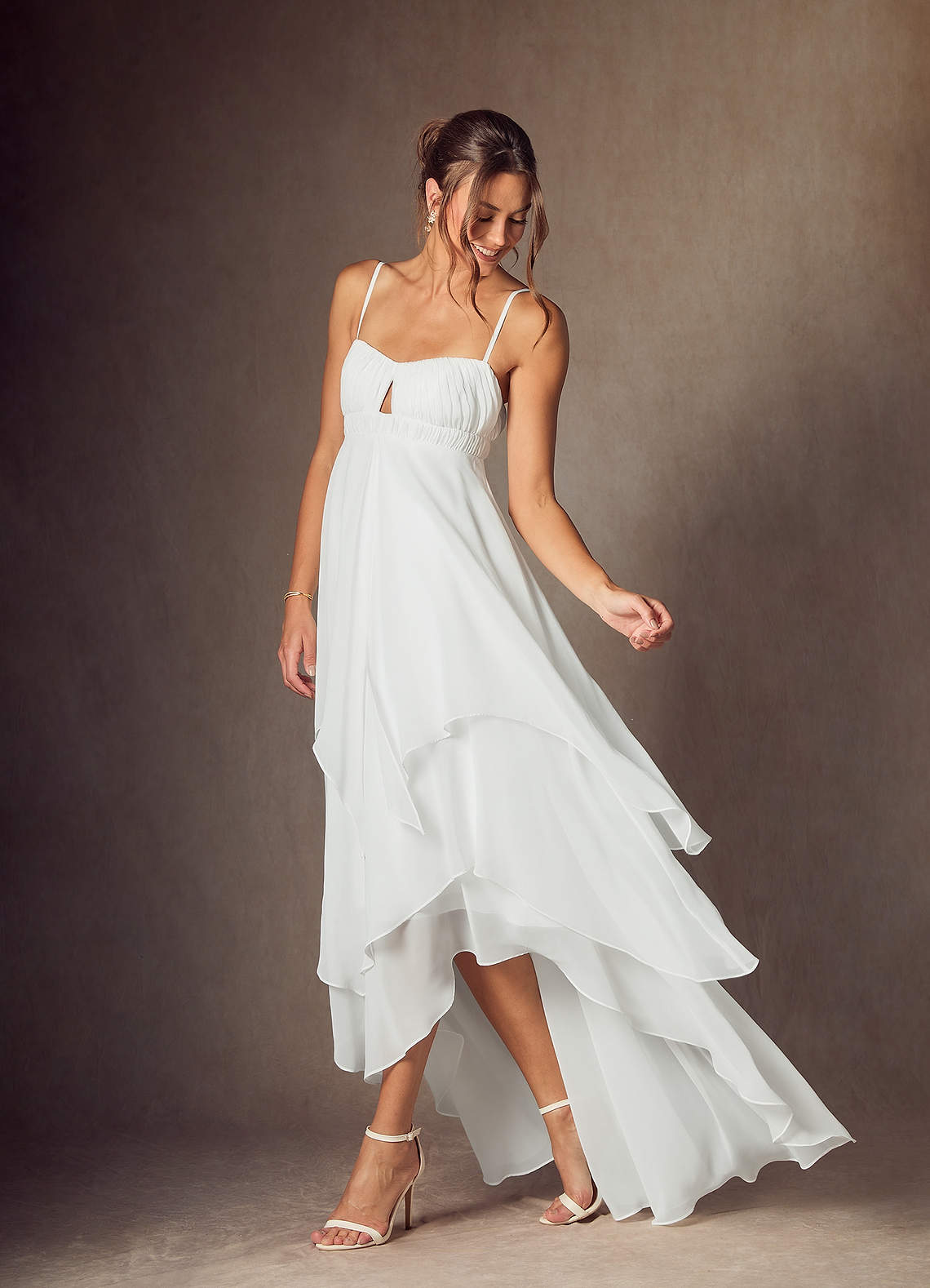 Azazie Lila Vestidos de novia Vestido de Diamante Blanco de Gasa de Corte en A con Escote de Corazón image2