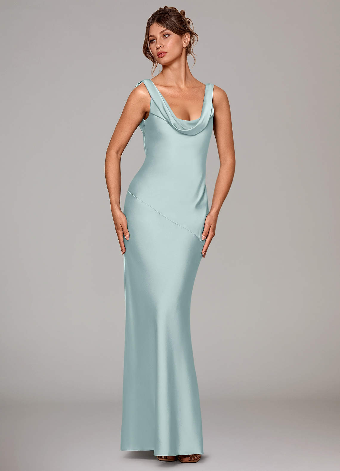 Azazie Rylina Robes de demoiselle d'honneur Robe Sirène en Satin extensible Brume image2