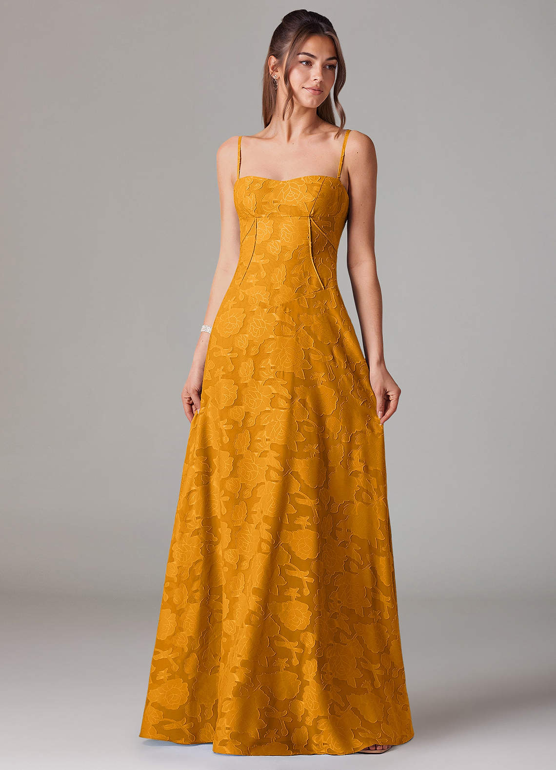 Azazie Valentine Vestidos de madrinha de casamento Vestir Caramelo de Esgotamento Floral de Linha A com Decote em coração image1