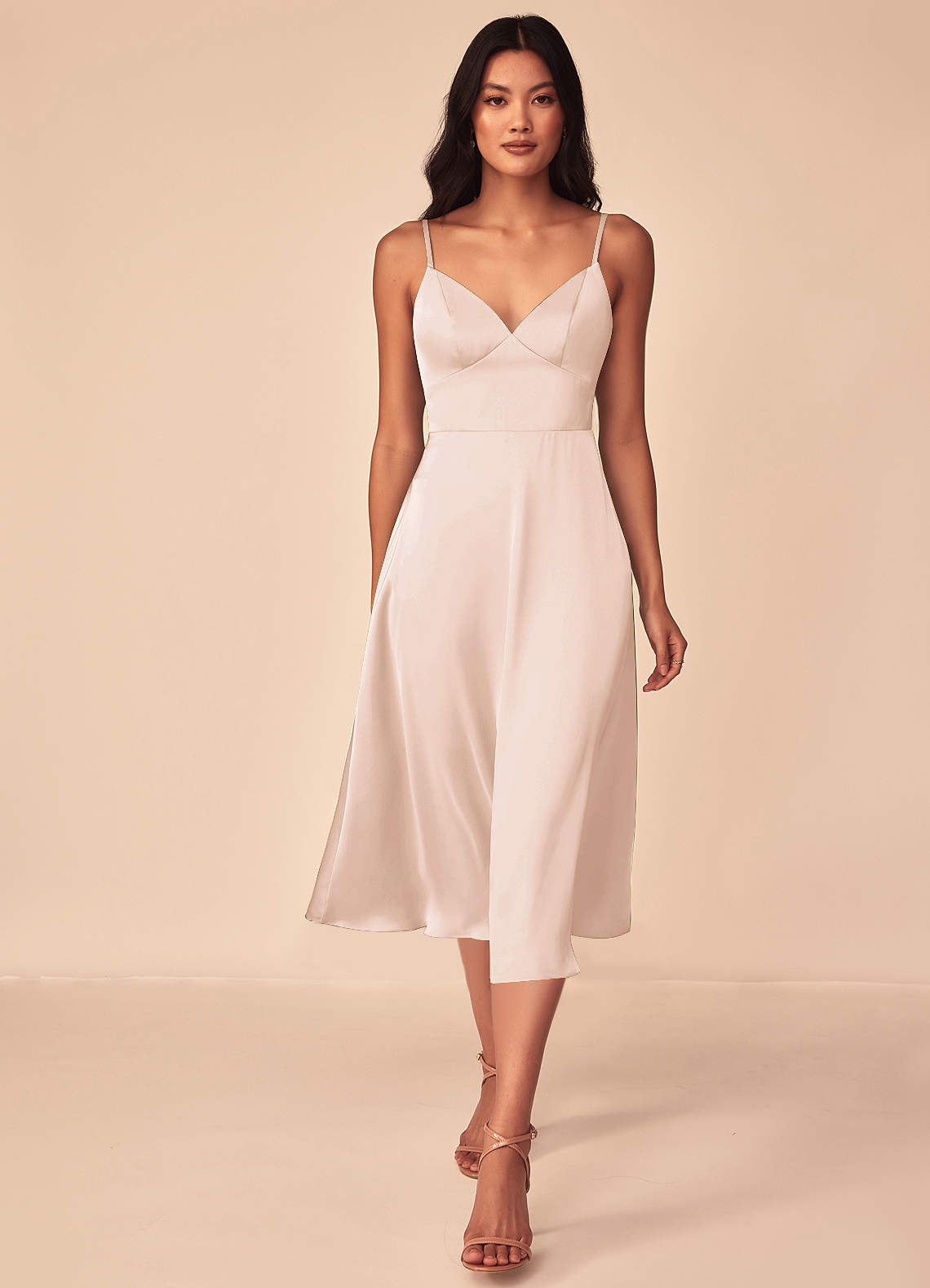 Azazie Dottie Robes de demoiselle d'honneur Robe Trapèze en Satin extensible Rose Pâle image1