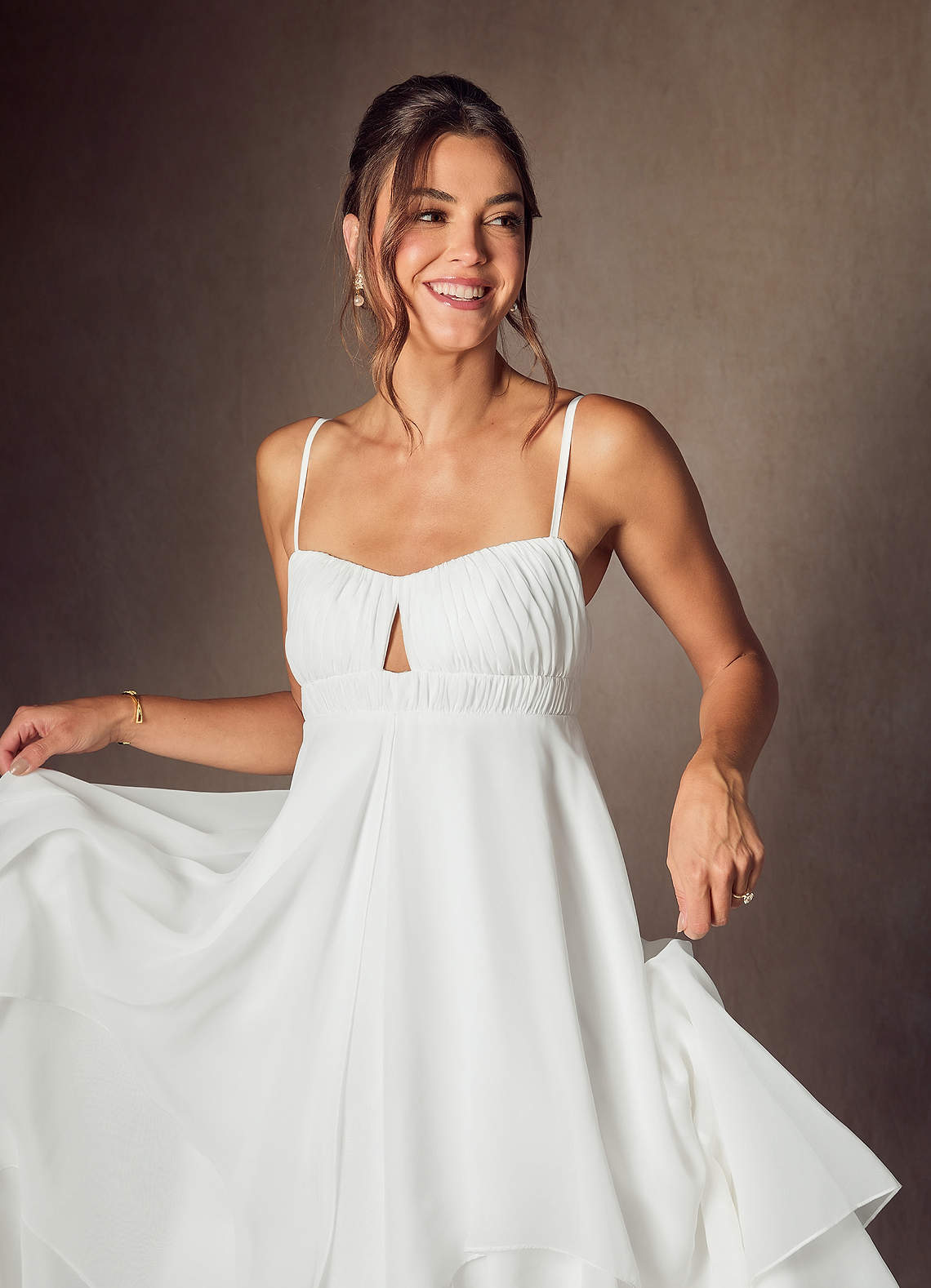 Azazie Lila Vestidos de novia Vestido de Diamante Blanco de Gasa de Corte en A con Escote de Corazón image4
