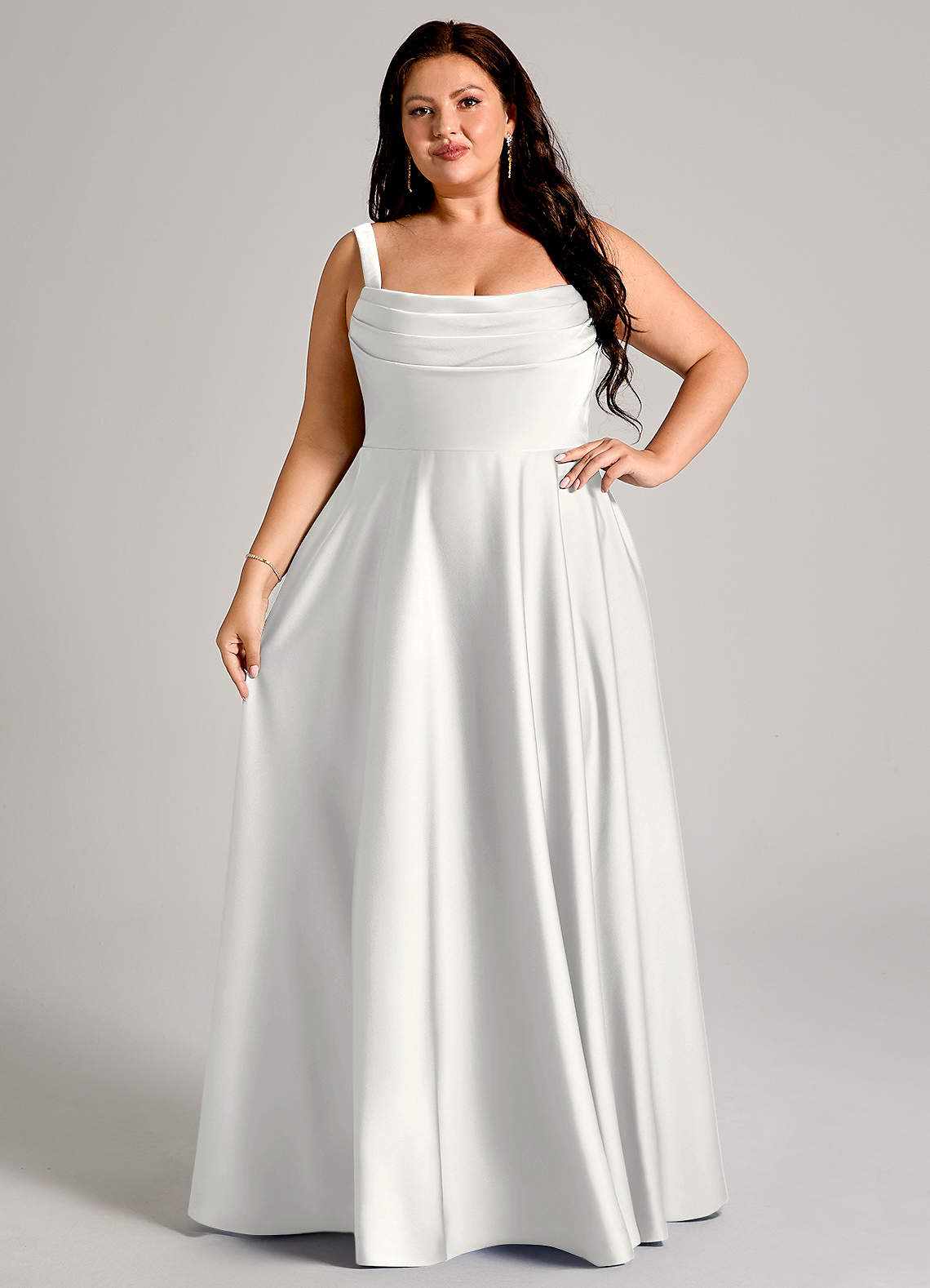 Azazie Shaude Vestidos de madrinha de casamento Vestido Branco de Cetim elástico de Linha A com Plissado image11