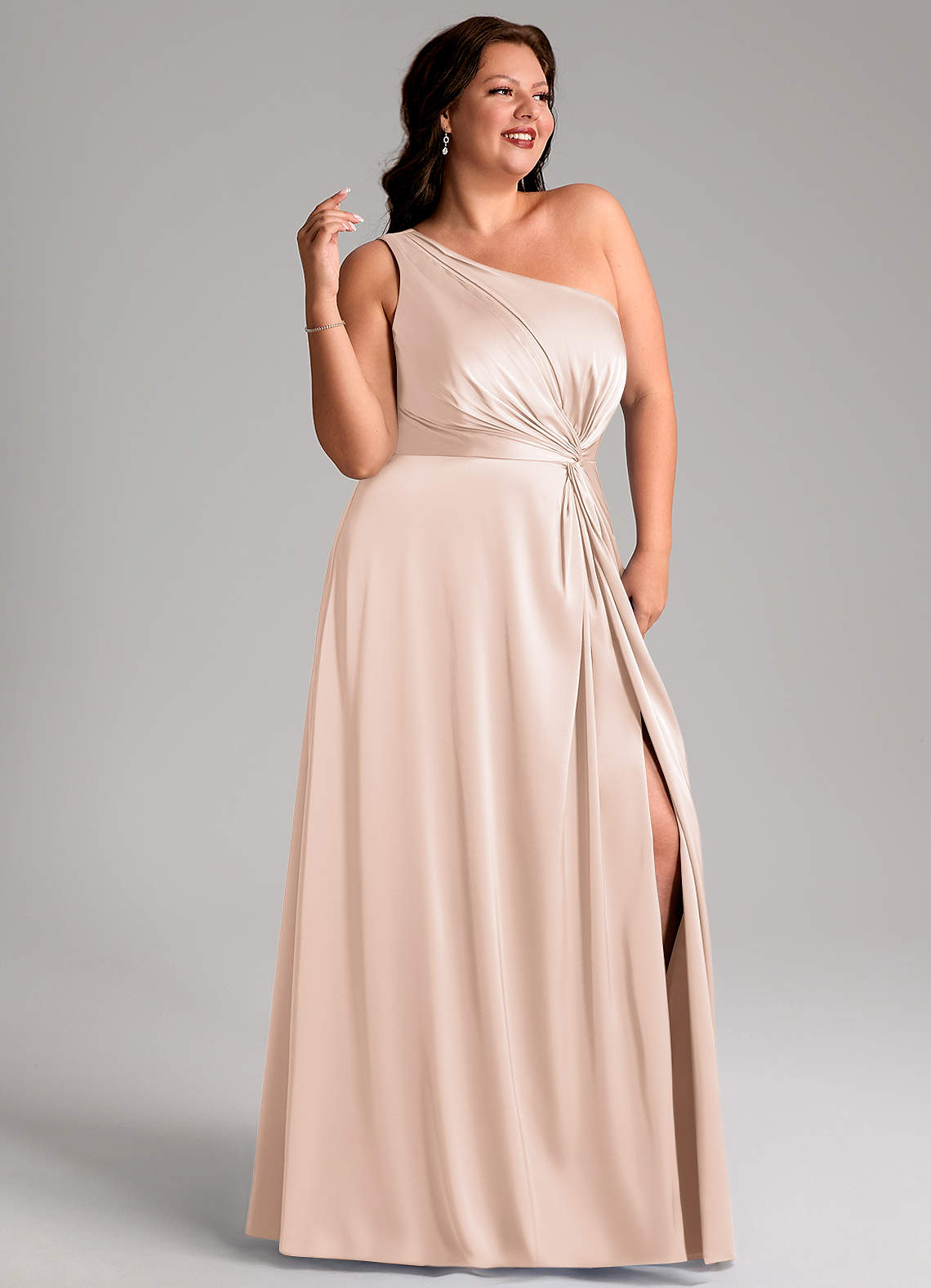 Azazie Brooke Vestidos de madrinha de casamento Vestido Rosa Corado de Cetim elástico de Linha A com Um ombro image10