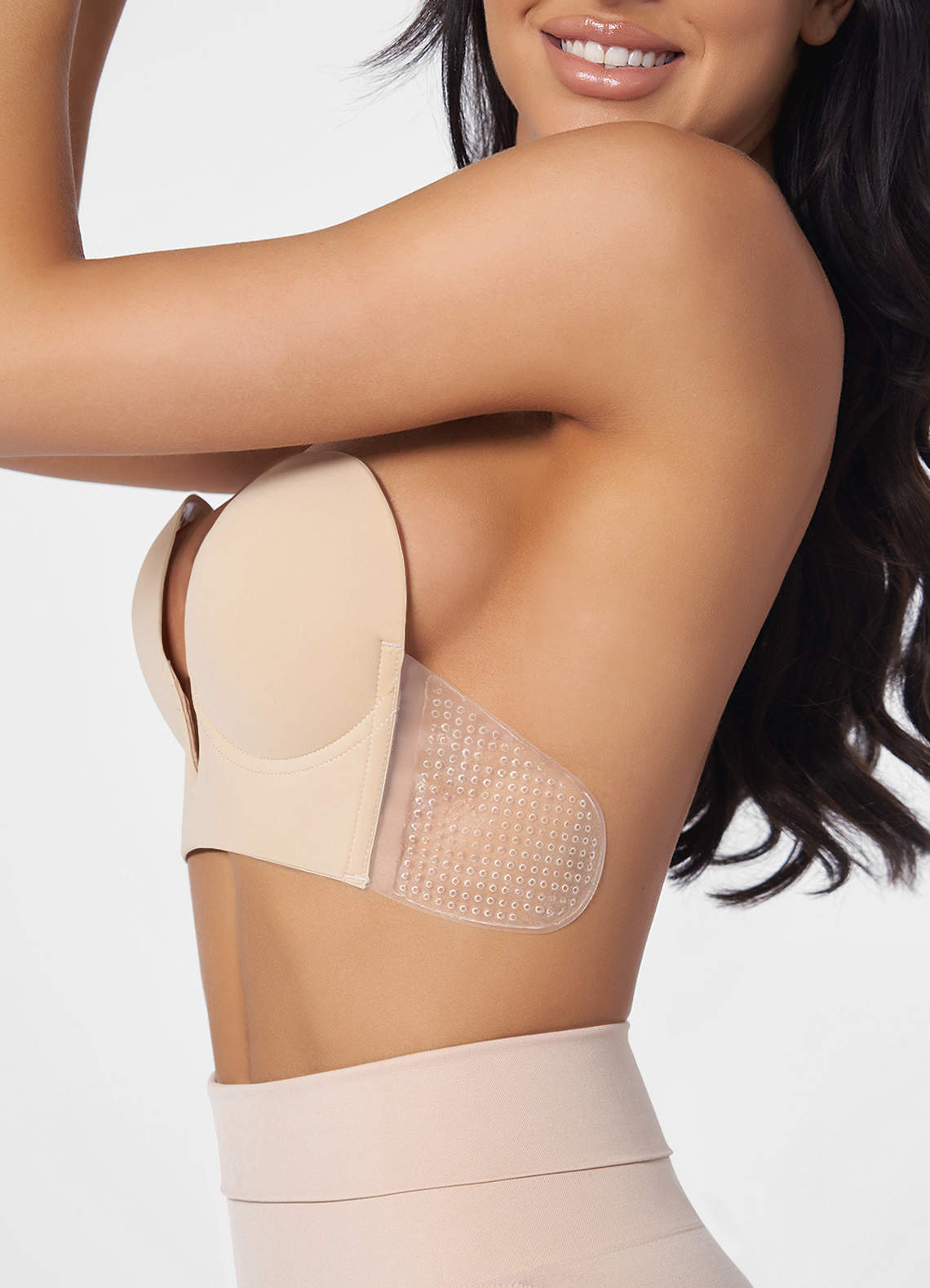 Sneaky Vaunt: A strapless, backless bra that apparently doesn't work. :  r/ABraThatFits