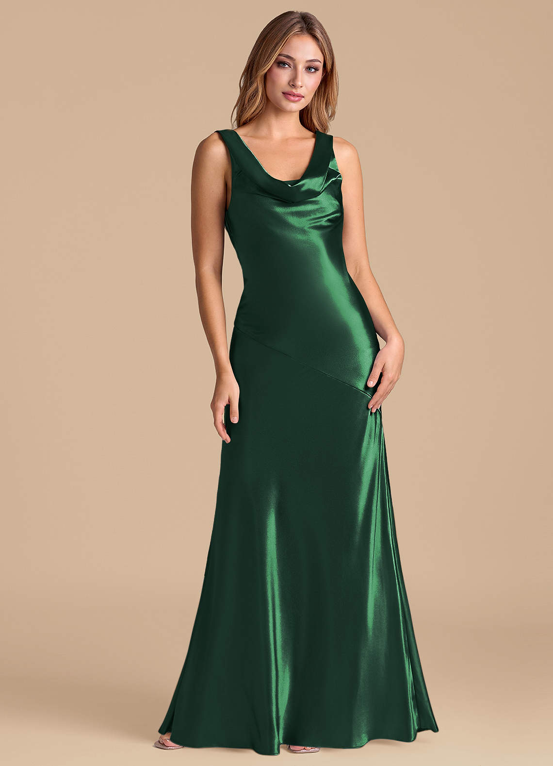 Azazie Rylina 신부 들러리 드레스 인어 메탈릭 새틴 바닥 길이 드레스 image1