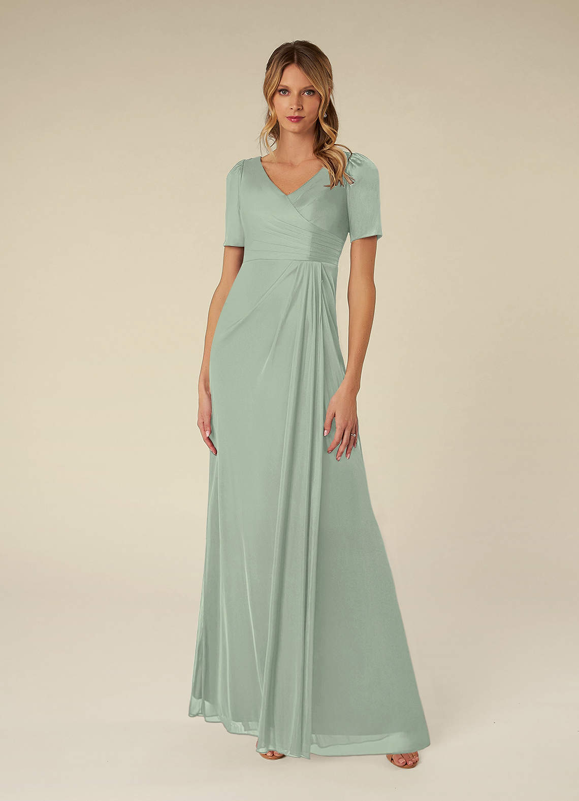 Azazie Bessie vestidos de madre de la novia Vestido de Salvia Polvorienta de Malla de Corte En A con Plisado image1